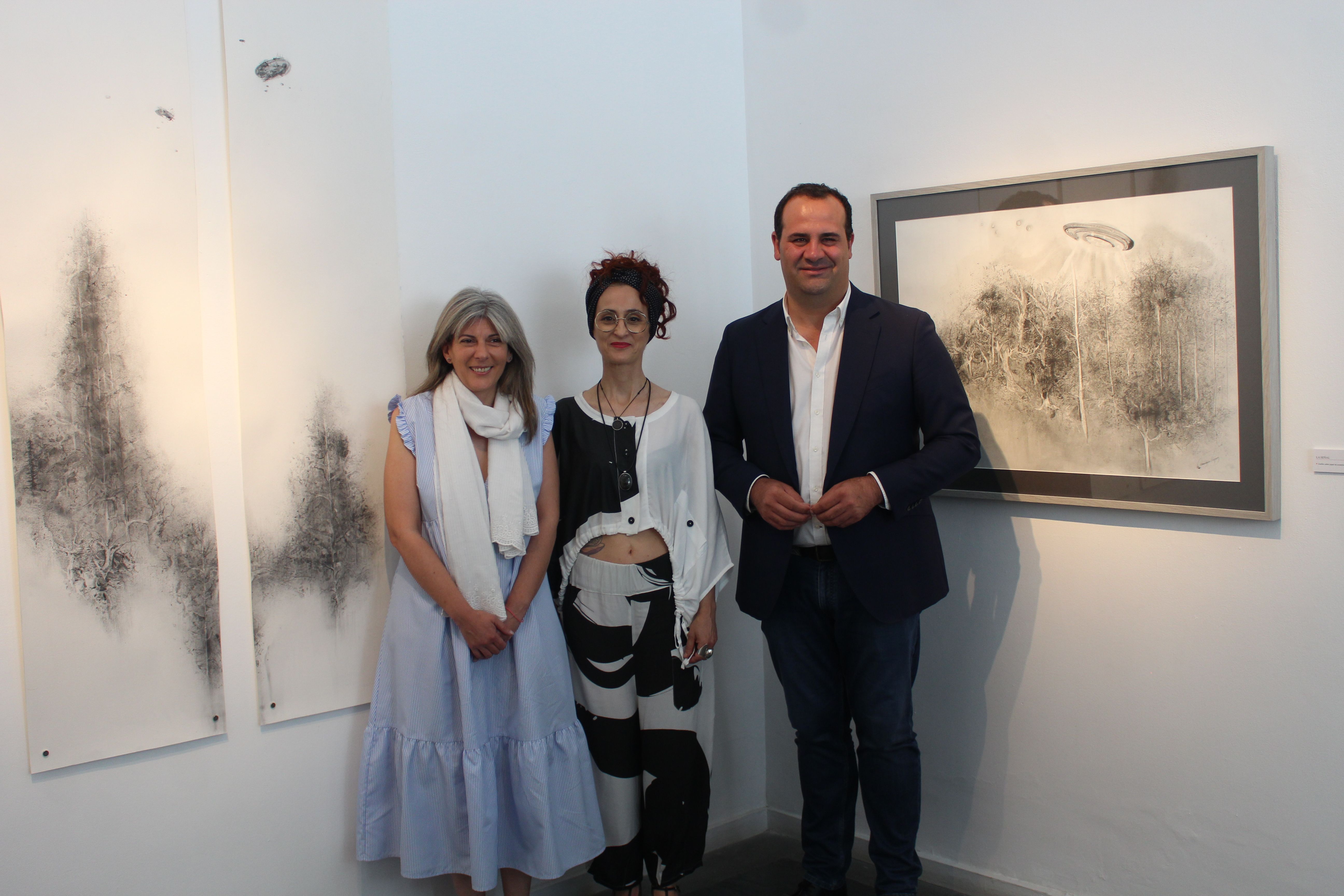 Inauguración la exposición de pintura “Las líneas del alma”