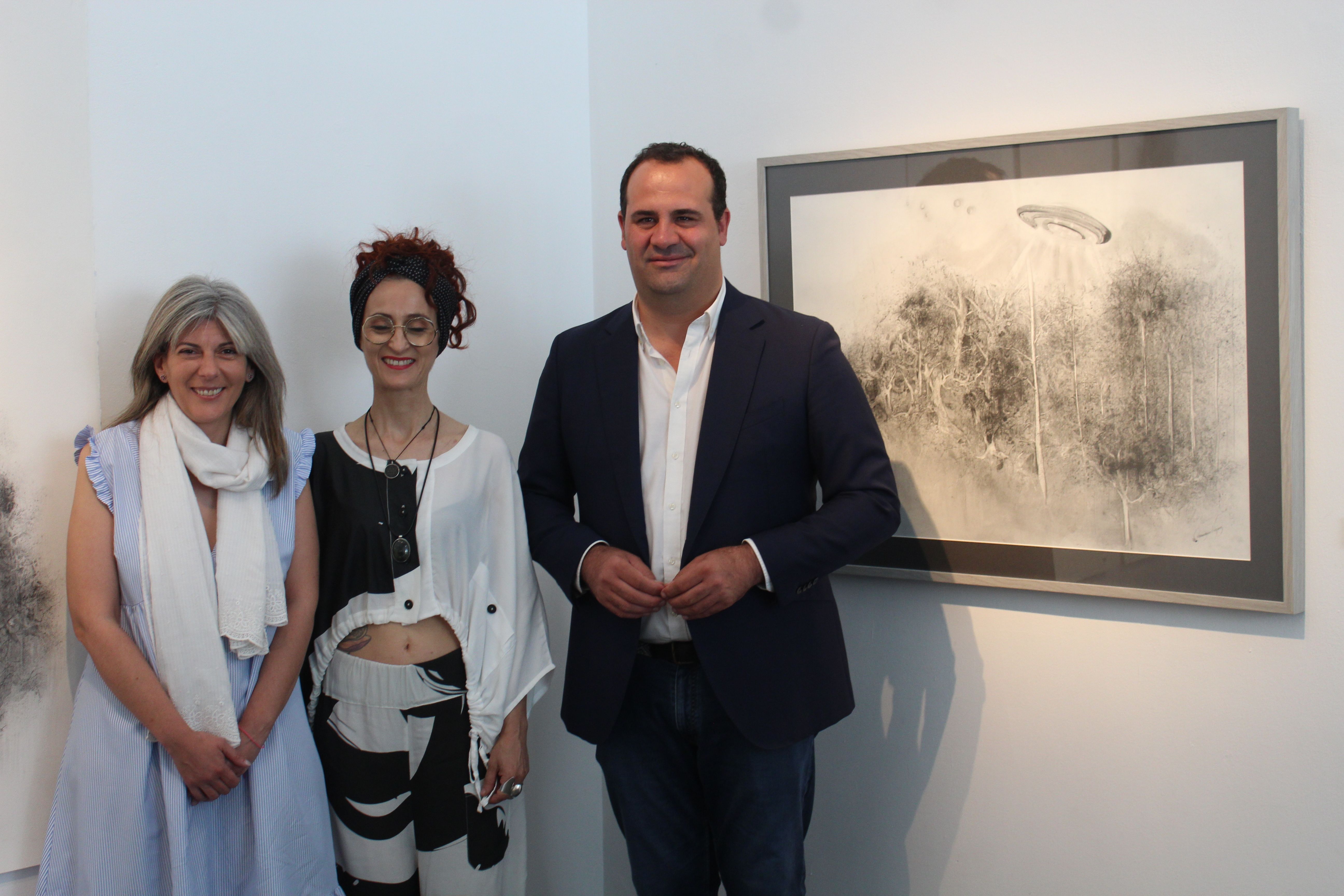 Inauguración la exposición de pintura “Las líneas del alma”