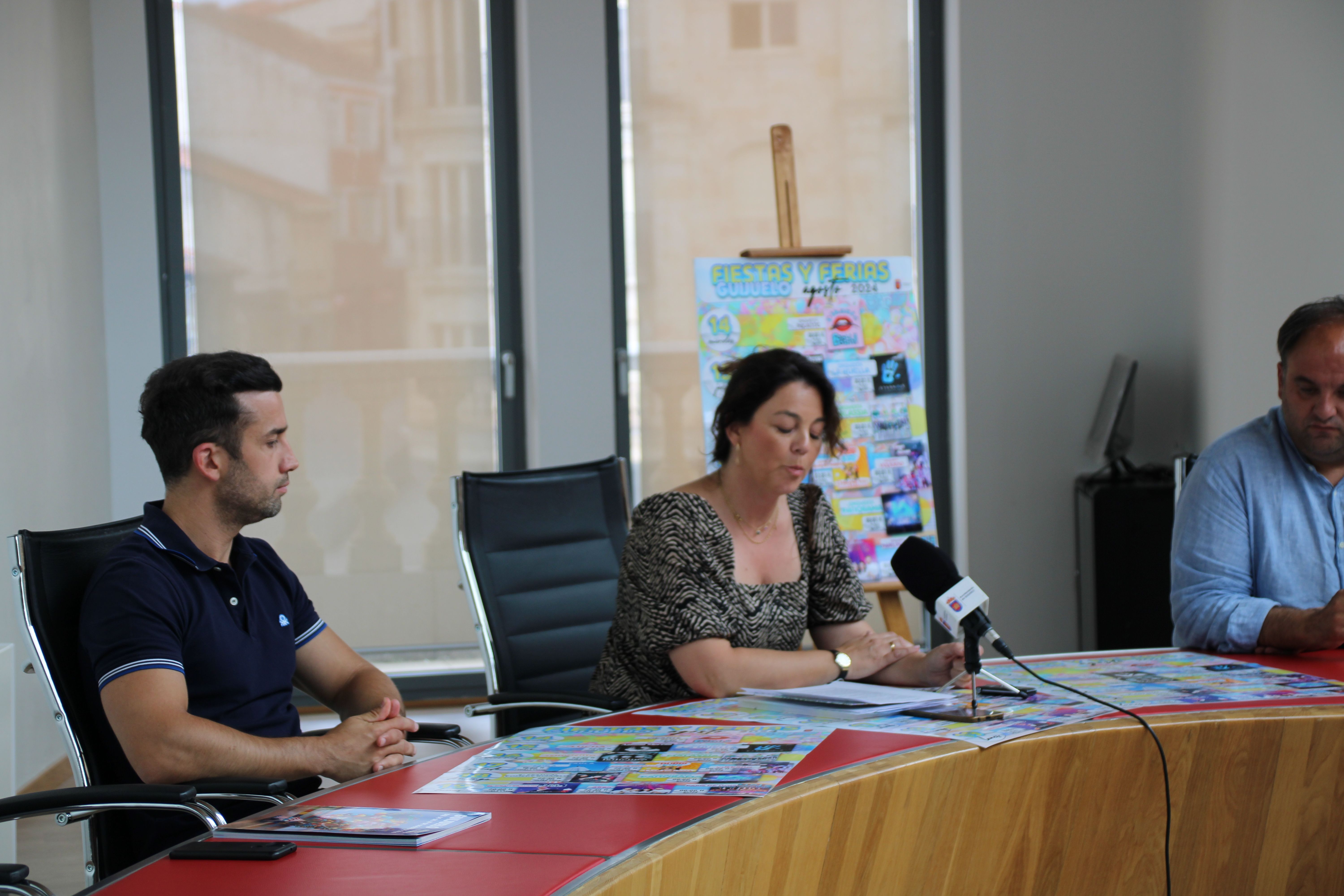 Jesús Manuel Hernández, María Jesús Moro y Roberto Martín