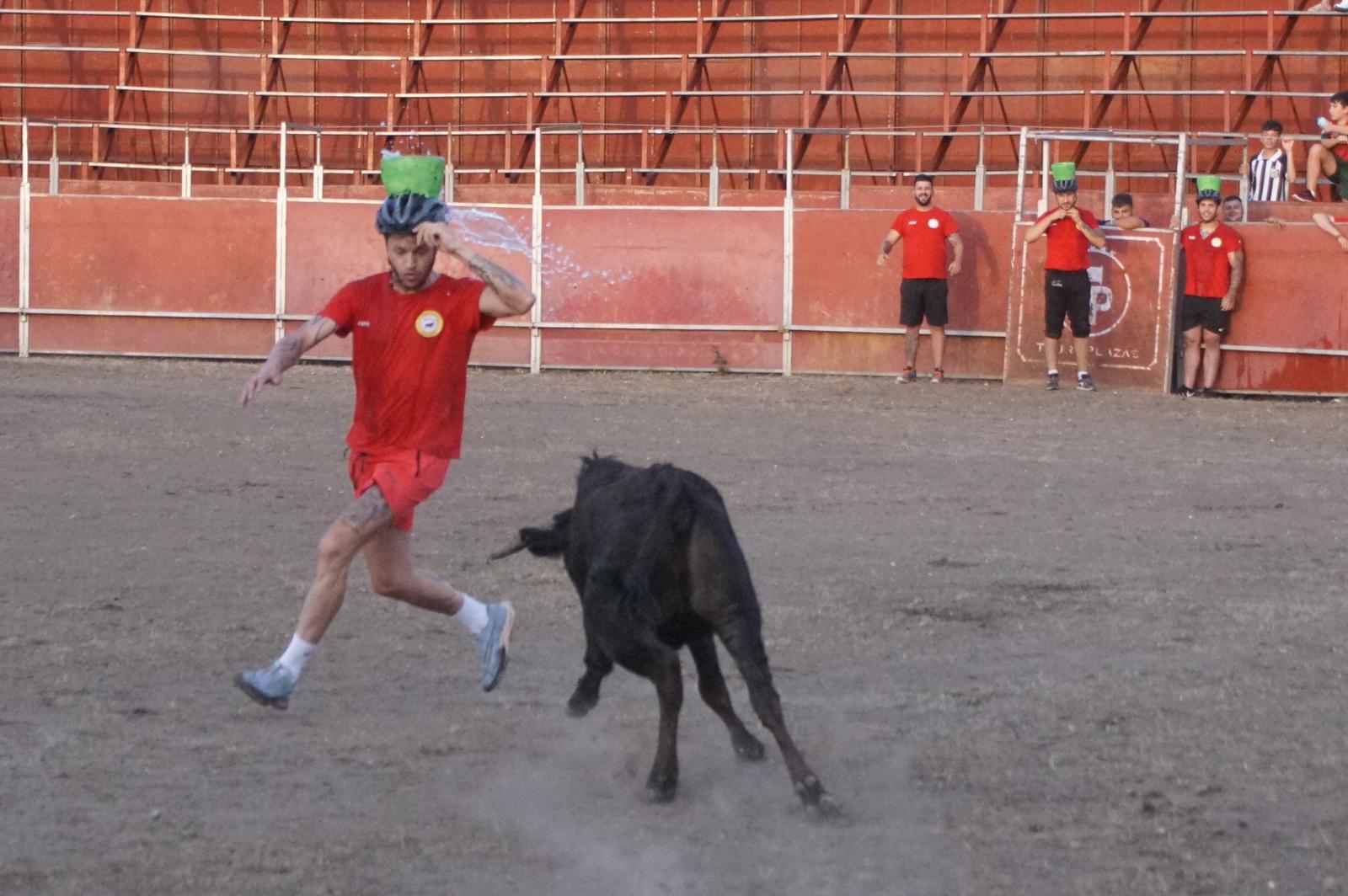 Gran Prix y capea popular en Santa Marta de Tormes. Fotos Juanes (2)