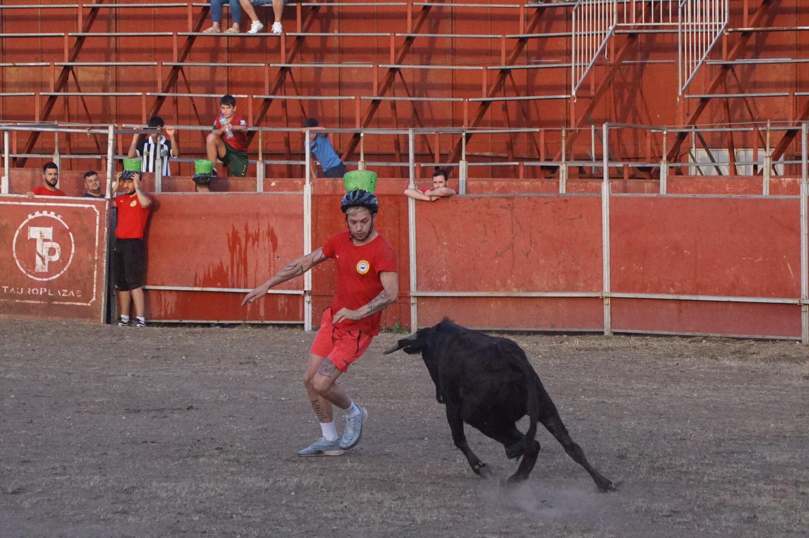 Gran Prix y capea popular en Santa Marta de Tormes. Fotos Juanes (5)