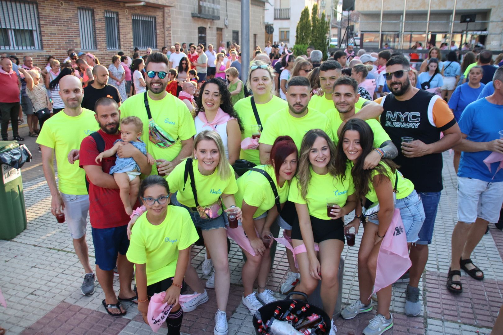 Entrega de pañoletas, pregón y empanada para todos en San Cristóbal de la Cuesta 