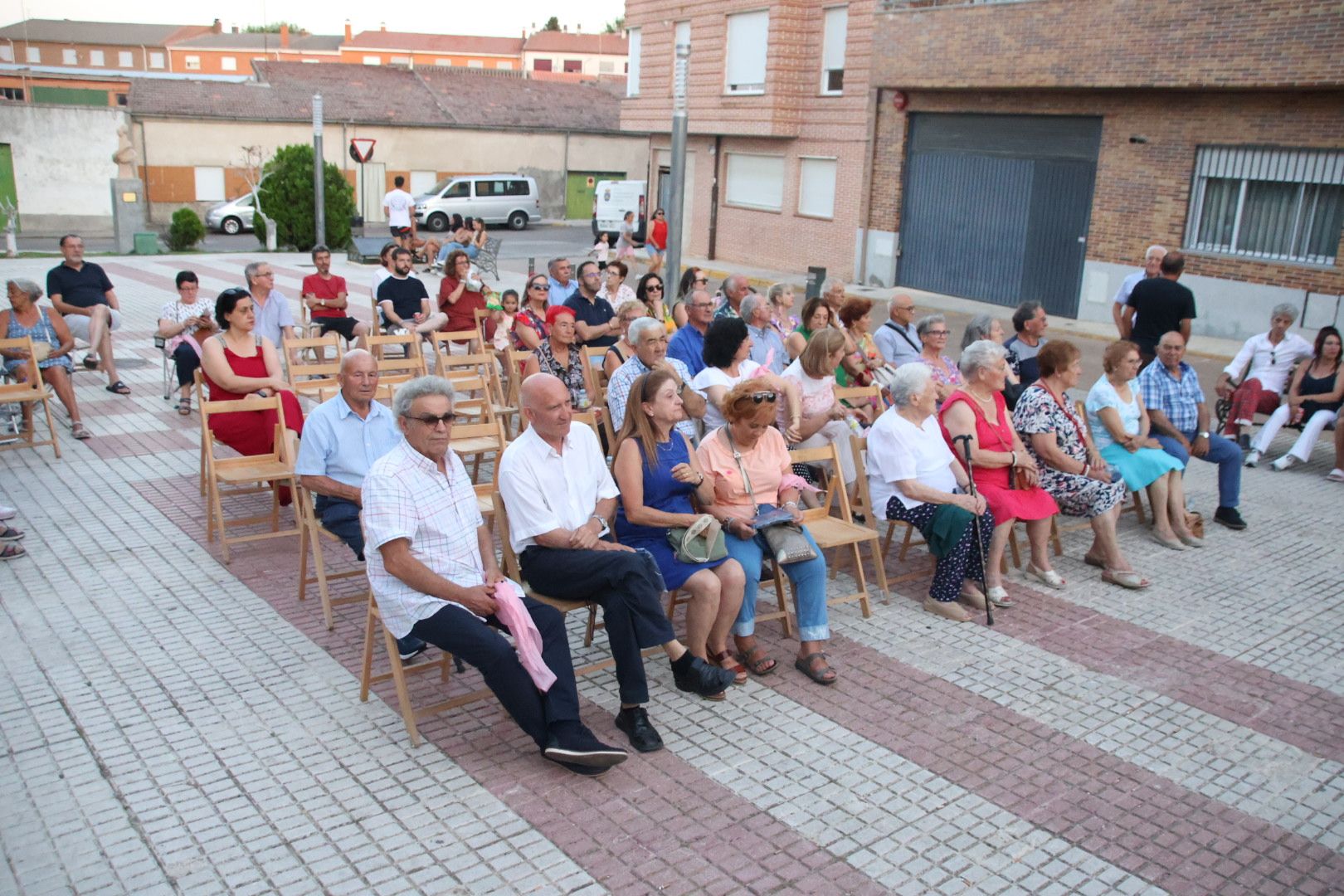 Tradicional merienda en homenaje a nuestros mayores  y coplas 