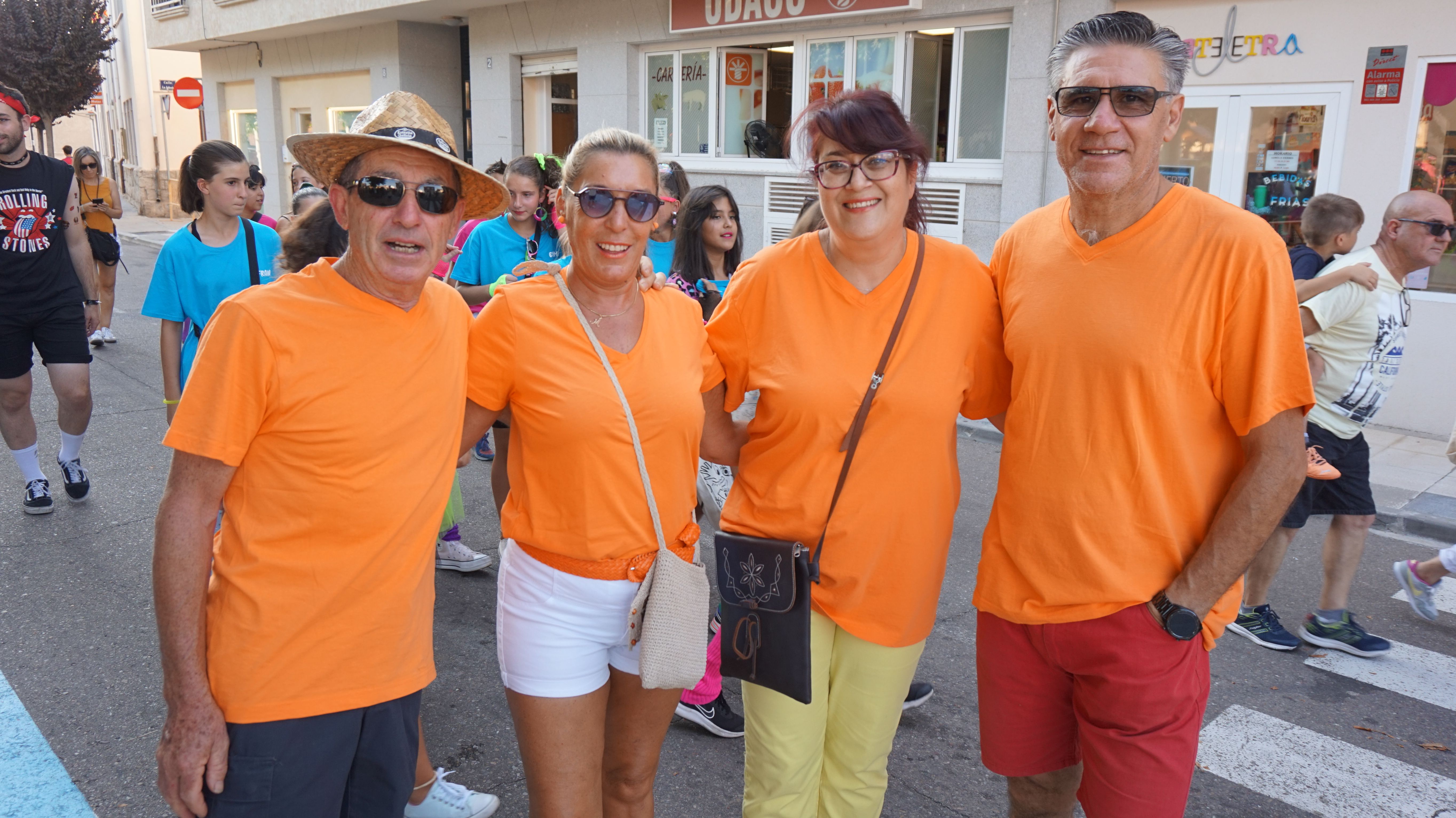 Desfile de peñas en Castellanos de Moriscos (15)