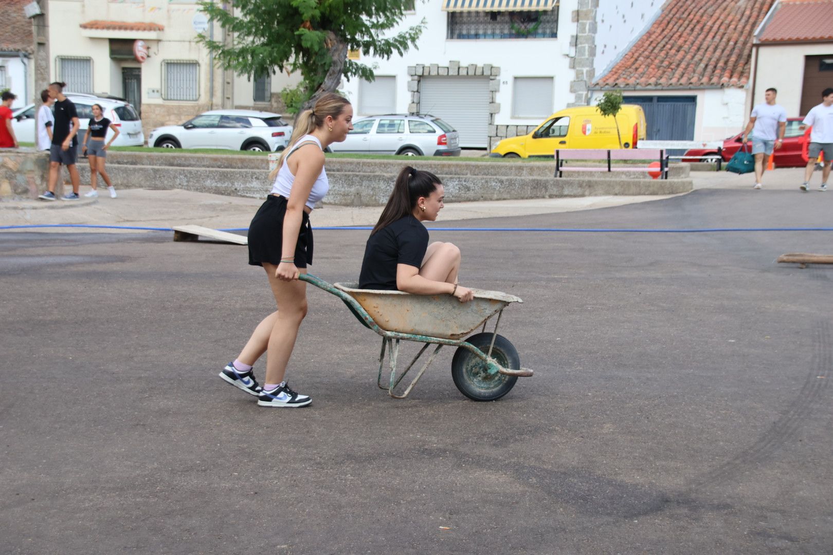 Rally de carretillos en Rollán 