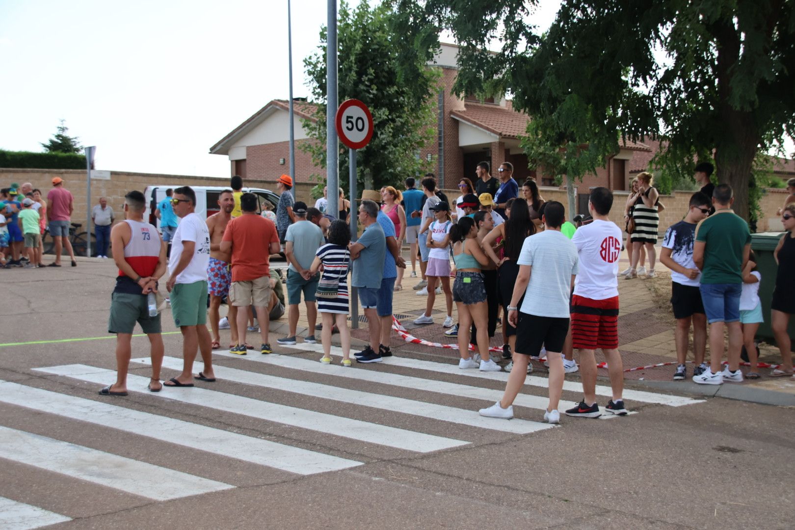 Carrera autos locos en Doñinos de Salamanca. Fotos Andrea M. 