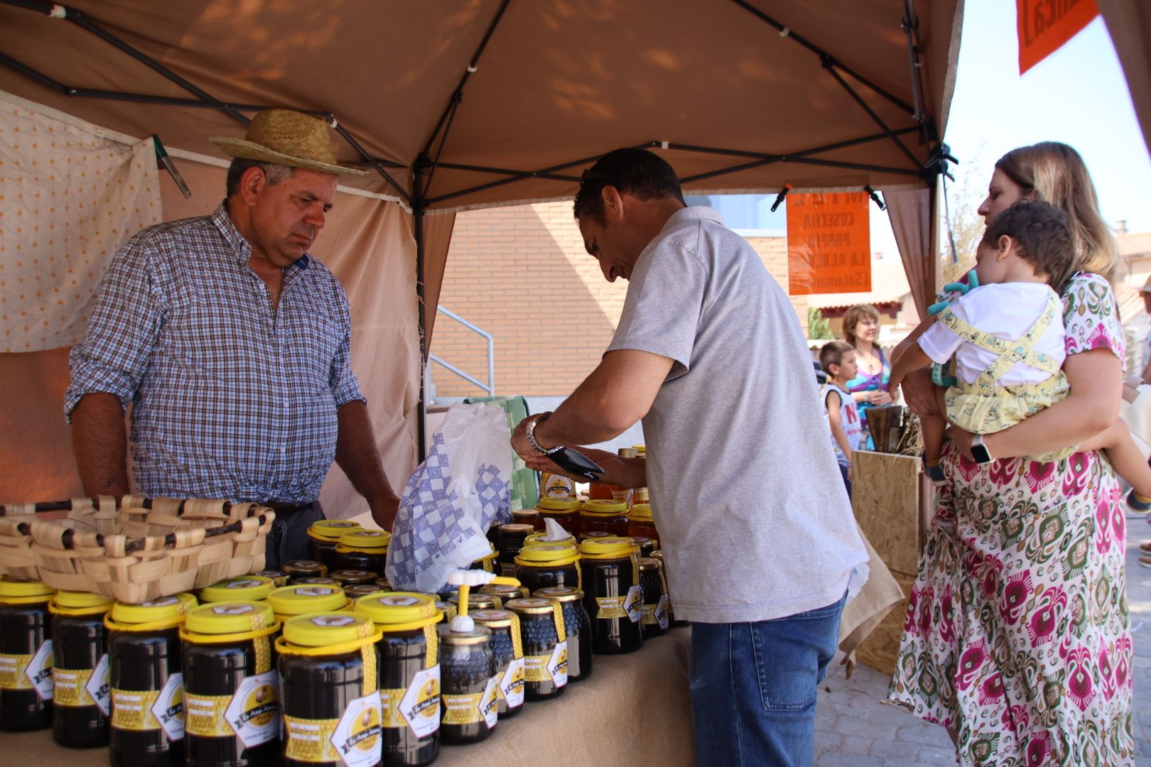 Apertura del Mercado campesino de Miranda de Azán