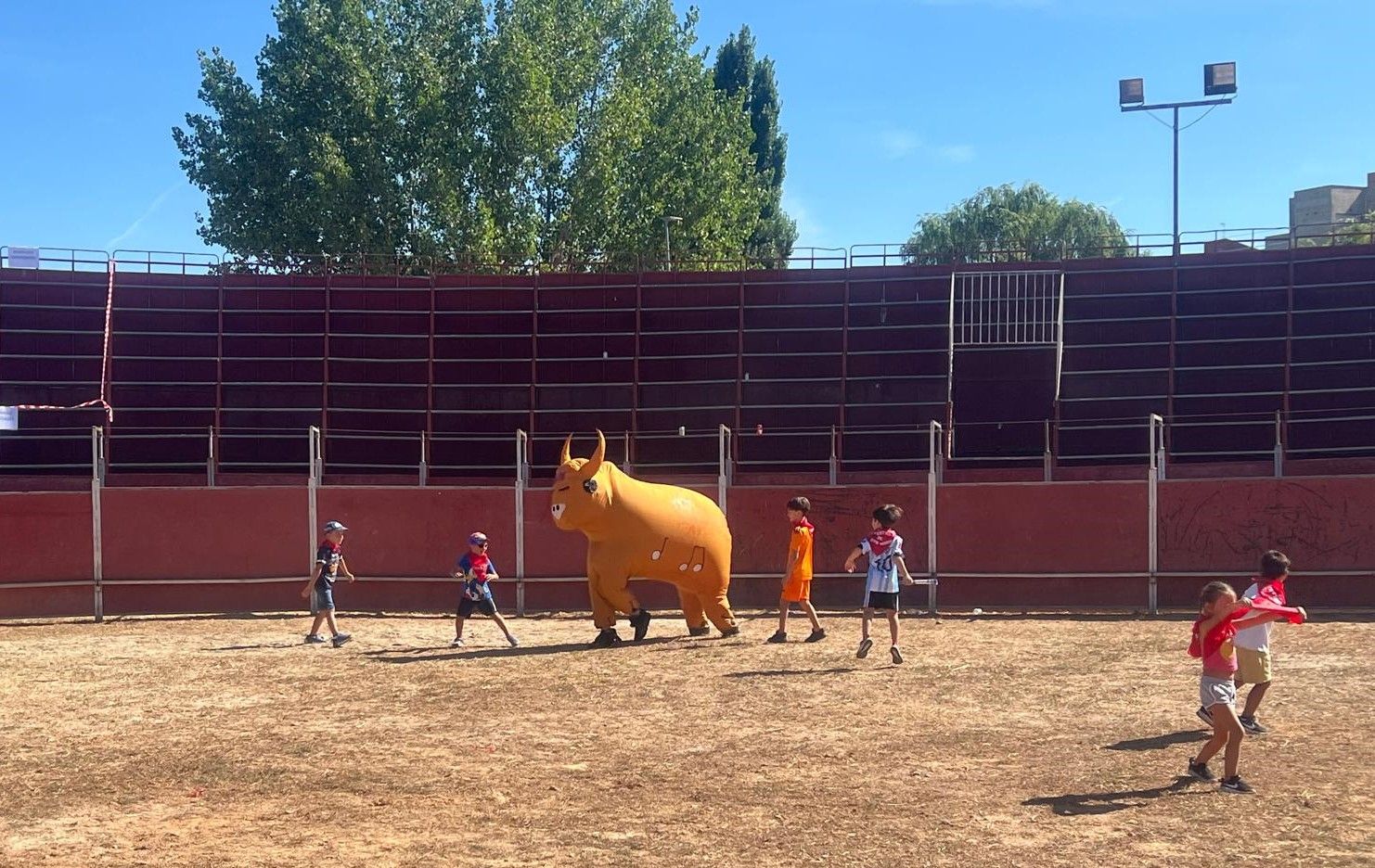 Encierro infantil en Carbajosa de la Sagrada