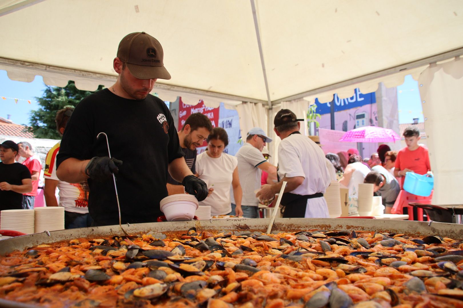 Valdelosa, paella popular con el influencer de Cocina Derecho