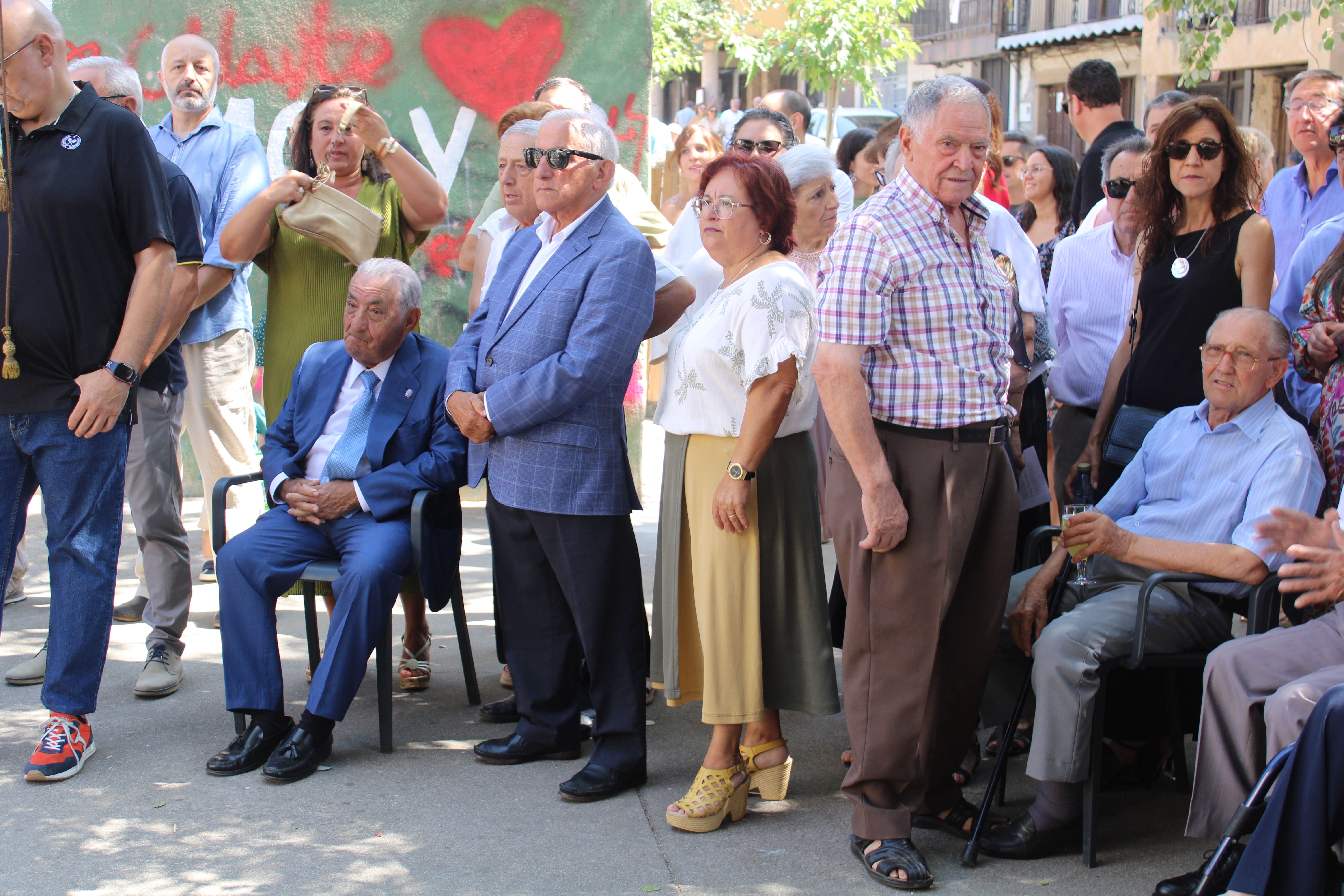 Procesión y ofertorio Villanueva del Conde (4)