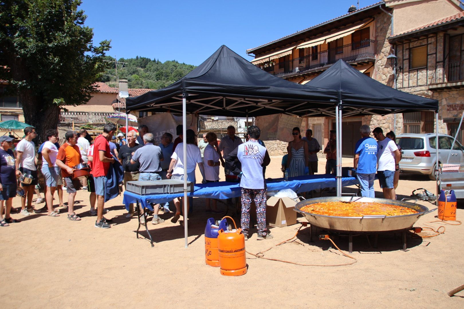 Villanueva del Conde, comida de socios