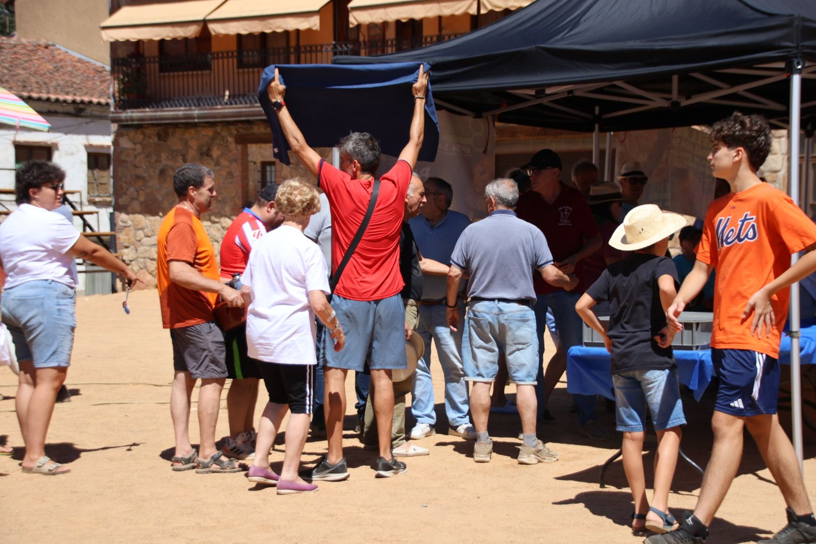 Villanueva del Conde, comida de socios