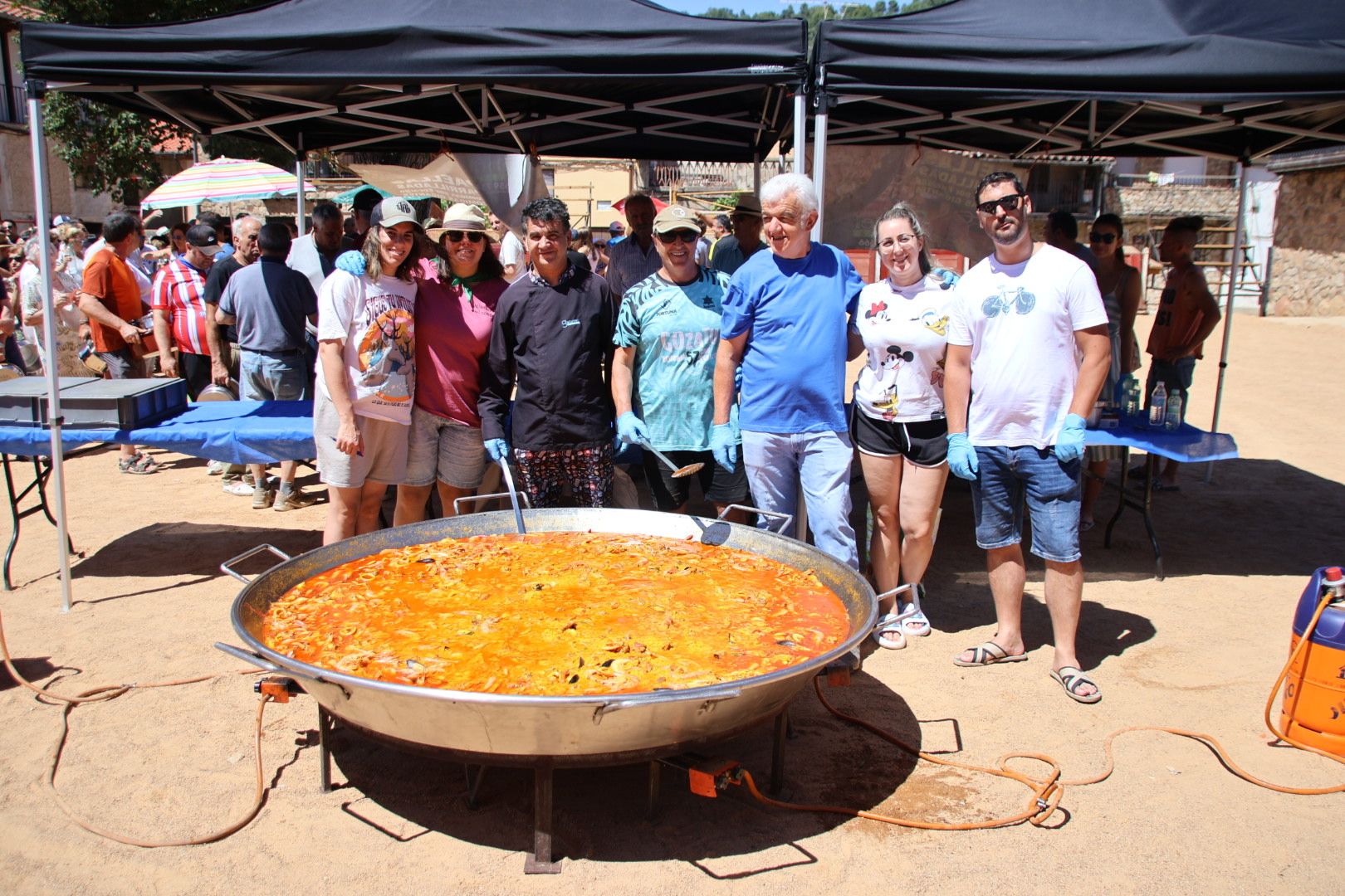 Villanueva del Conde, comida de socios