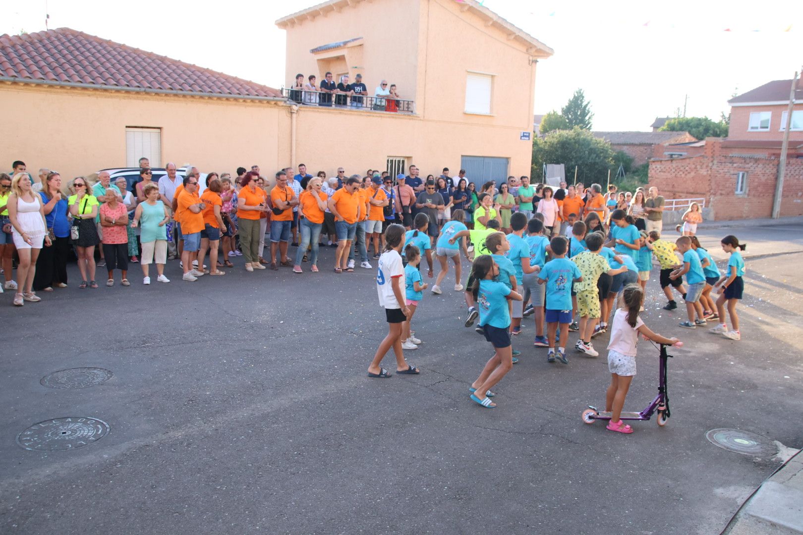 Villagonzalo, chupinazo inicio  de fiestas