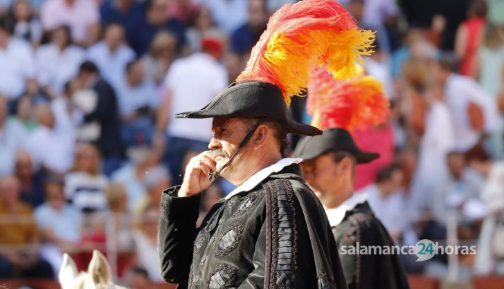 Los alguacilillos Miguel Hernández y Carlos Hernández en la Feria Taurina de Salamanca 2023. Foto Andrea M.