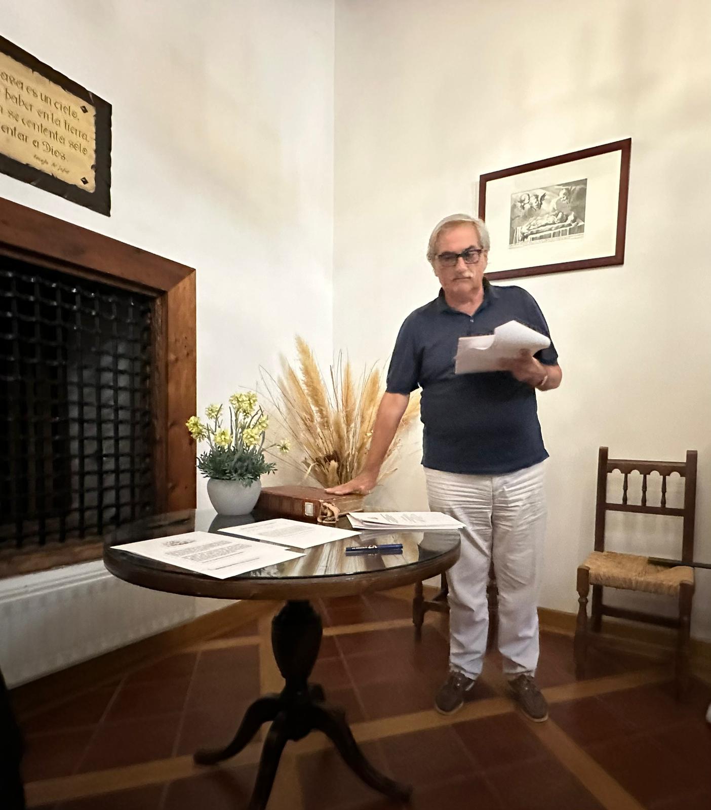 Estudio del brazo, el corazón y la mano de Santa Teresa