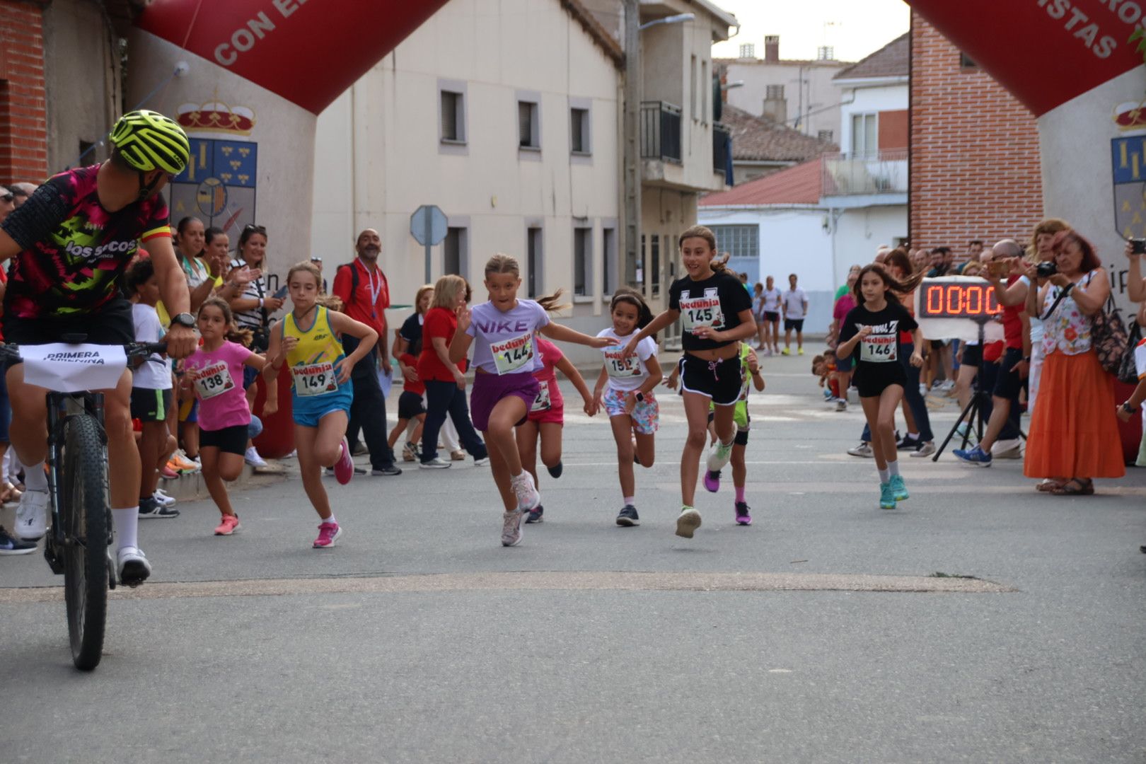 Carrera popular solidaria Virgen de la Vega