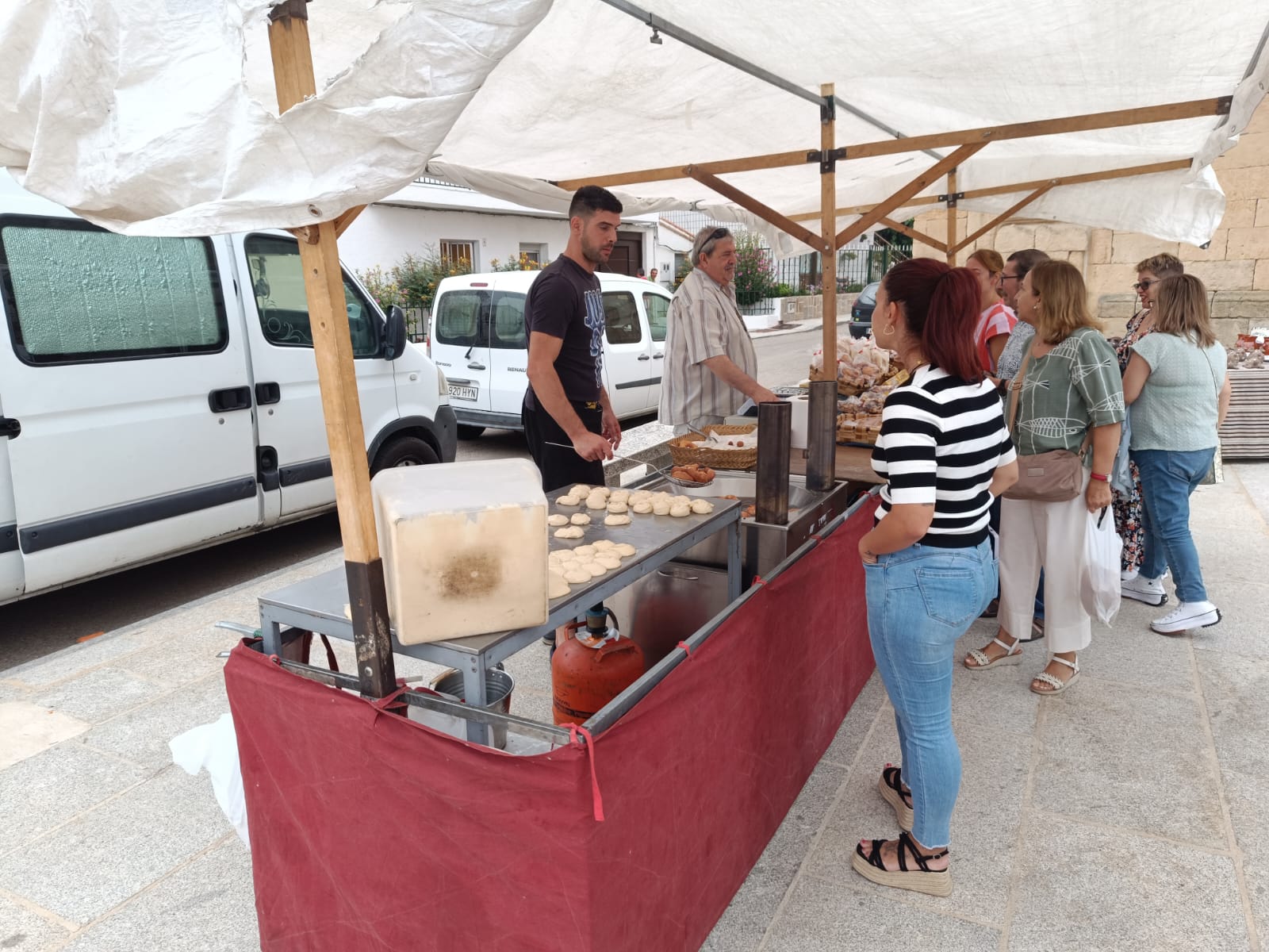 Mercadillo tradicional en Villoria (1)