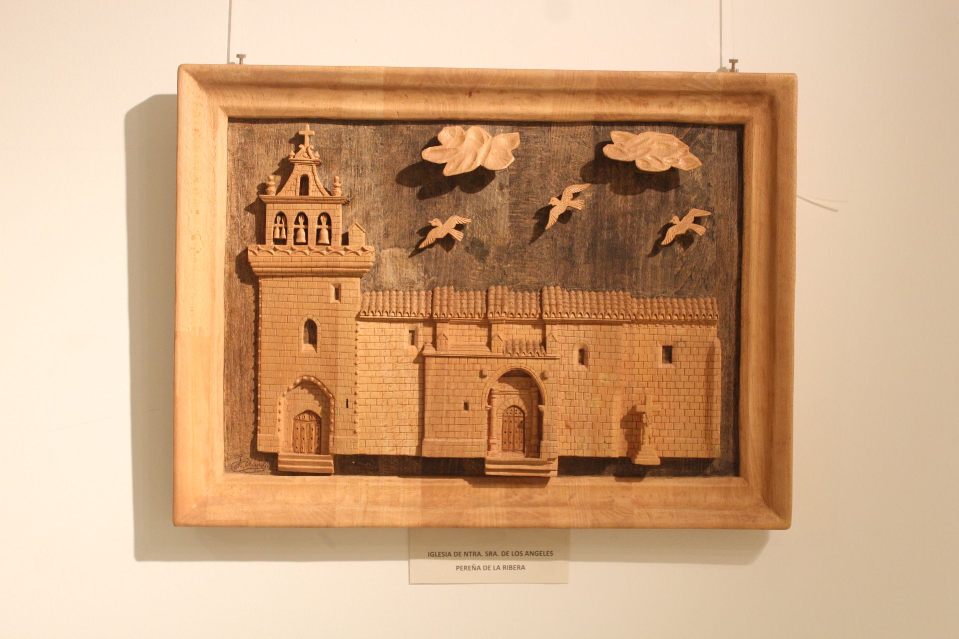 Iglesia de Pereña de la Ribera. Exposición de tallas de madera.