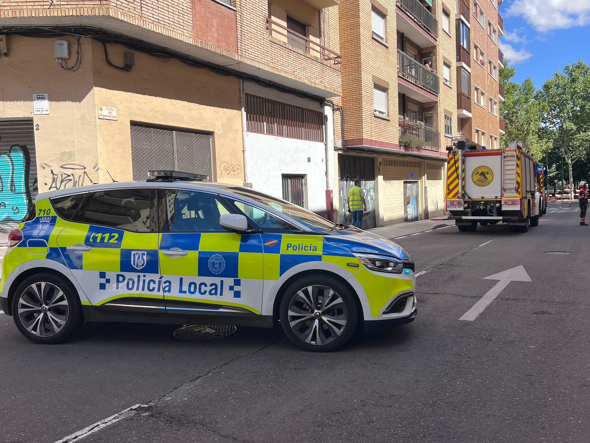  Incendio de una cocina en la calle Regato del Anís 