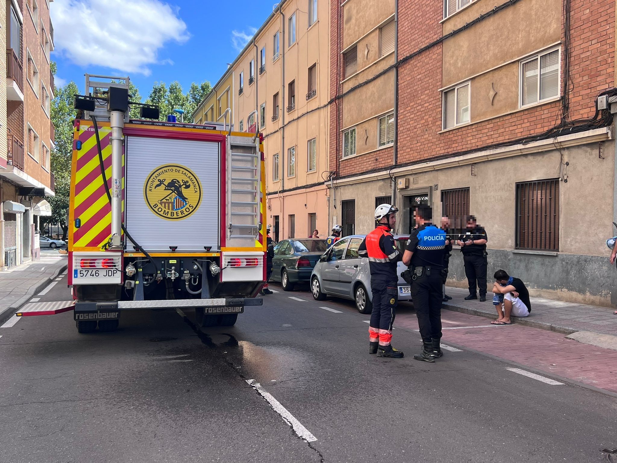  Incendio de una cocina en la calle Regato del Anís 