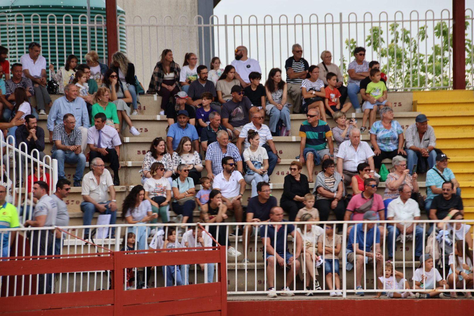 Exhibición canina policía nacional en Salamaq 2024