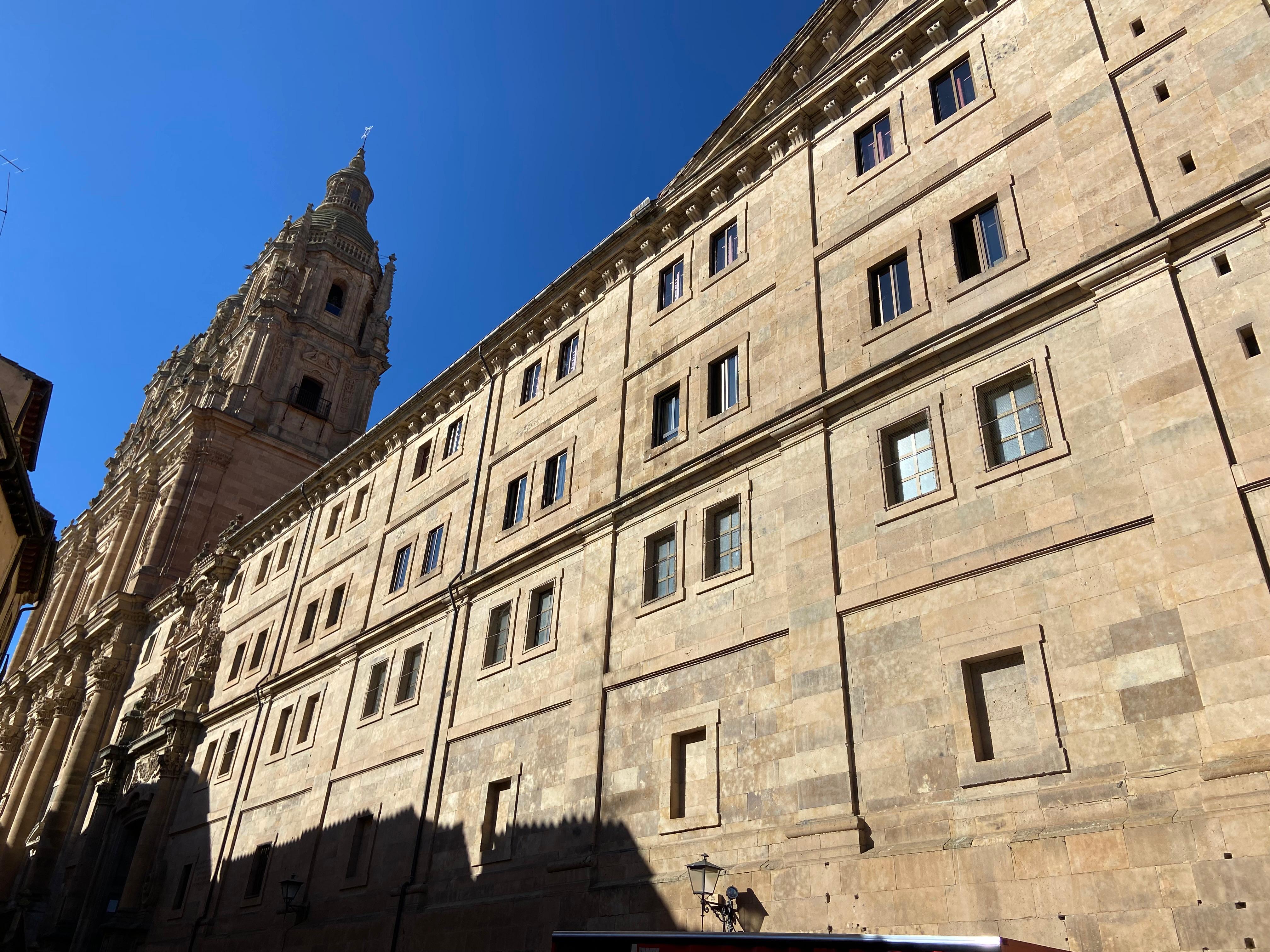 Fachada Universidad Pontificia de Salamanca