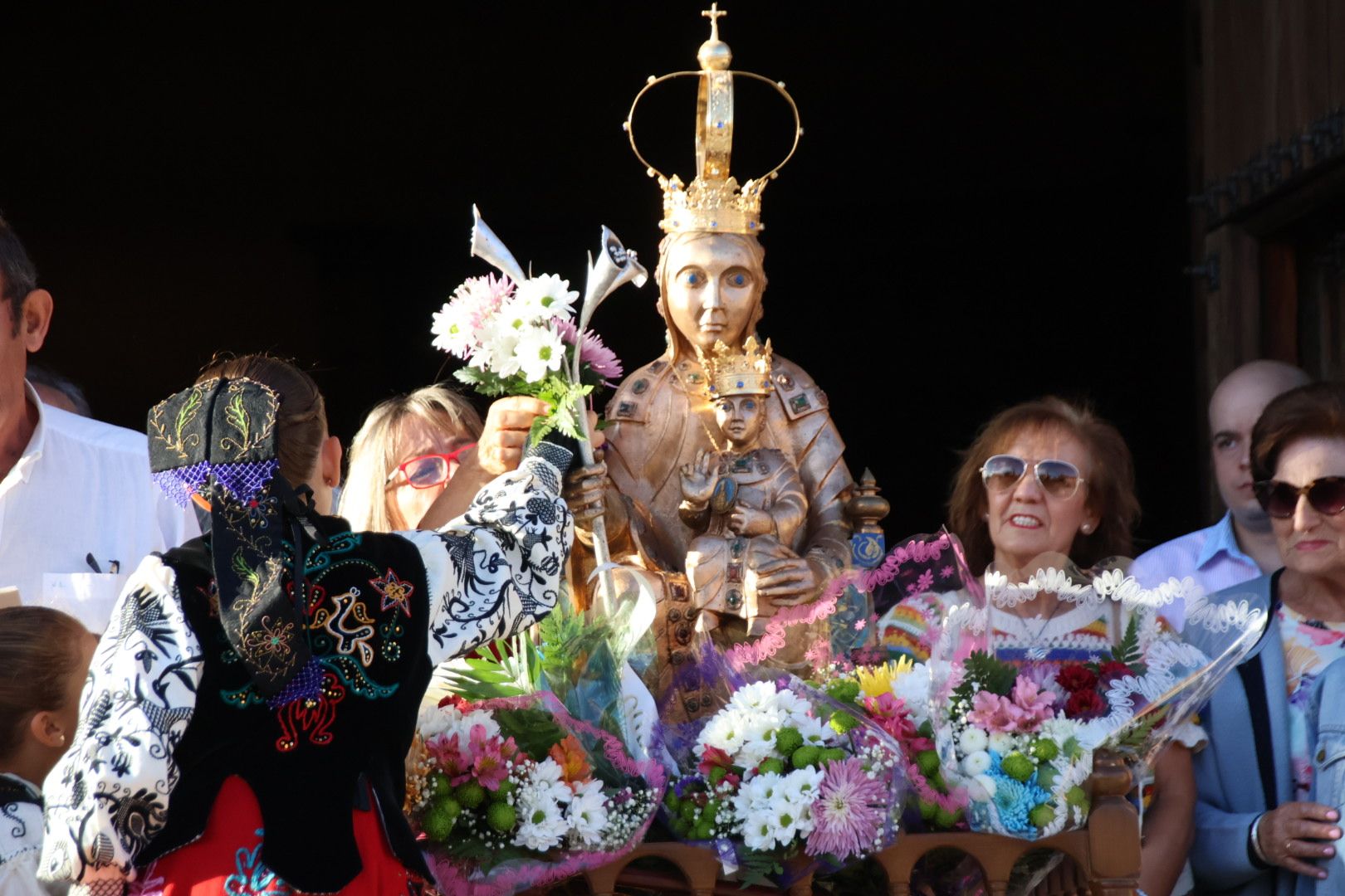 Villoria, pregón de fiestas a cargo de David de la Iglesia “Cordo” y ofrenda floral a la Virgen de la Vega