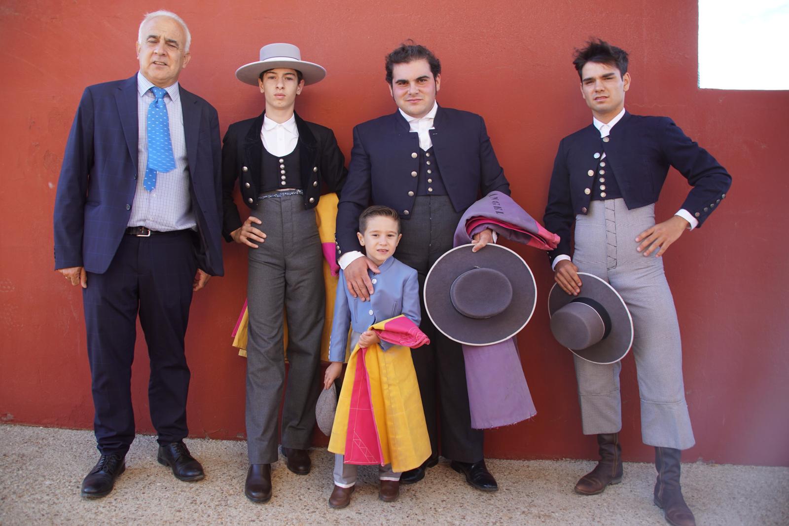 Clase de tauromaquia en Salamaq 2024. Juan Cánovas, Hugo Masiá y Ángel Lázaro