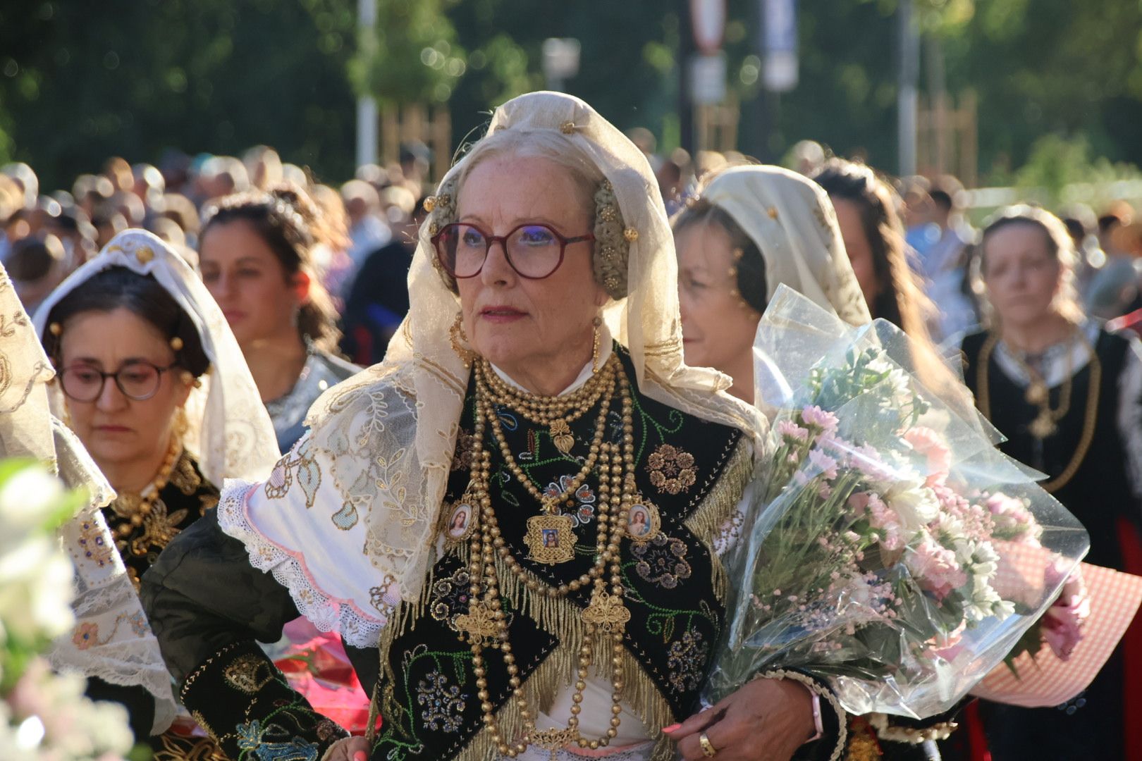 Ofrenda Floral en honor a la Virgen de la Vega