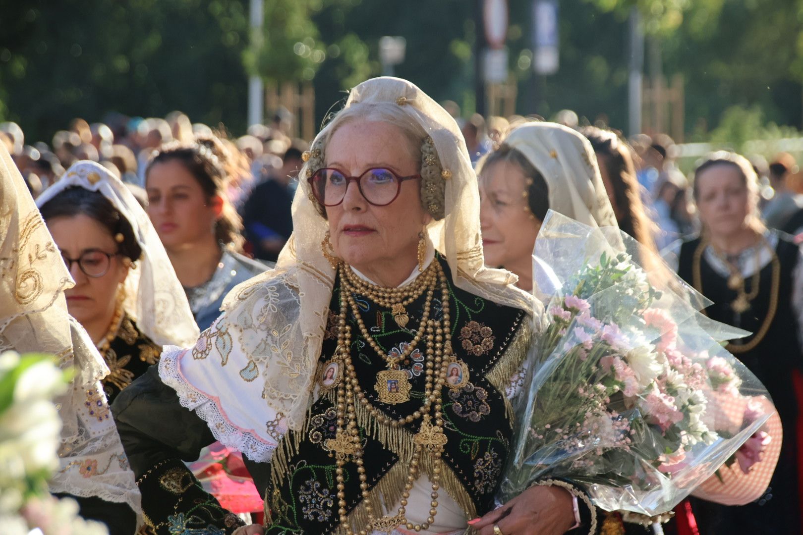 Ofrenda Floral en honor a la Virgen de la Vega