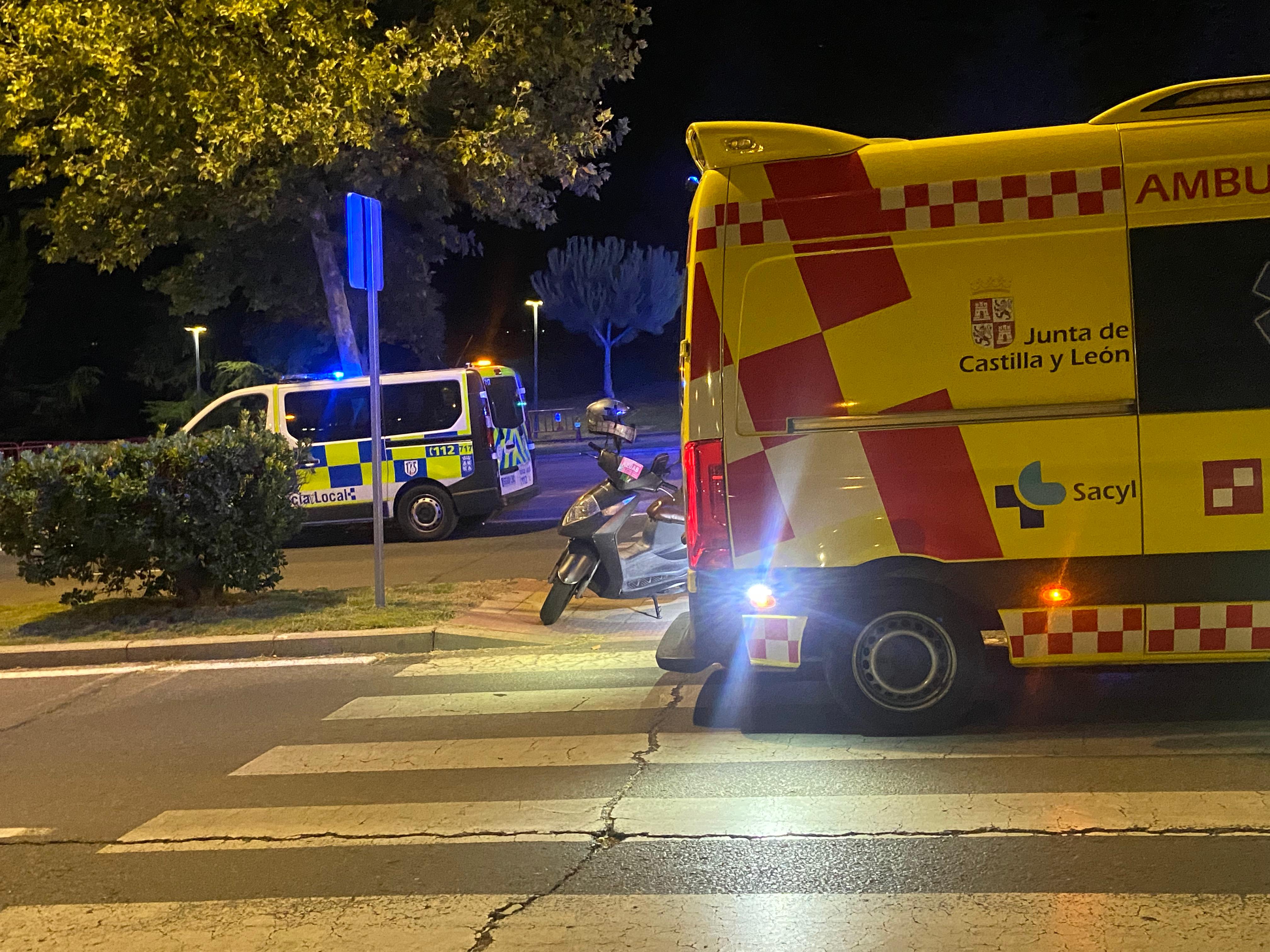 Un motorista sufre un accidente en la avenida Sancho de Castilla. Archivo