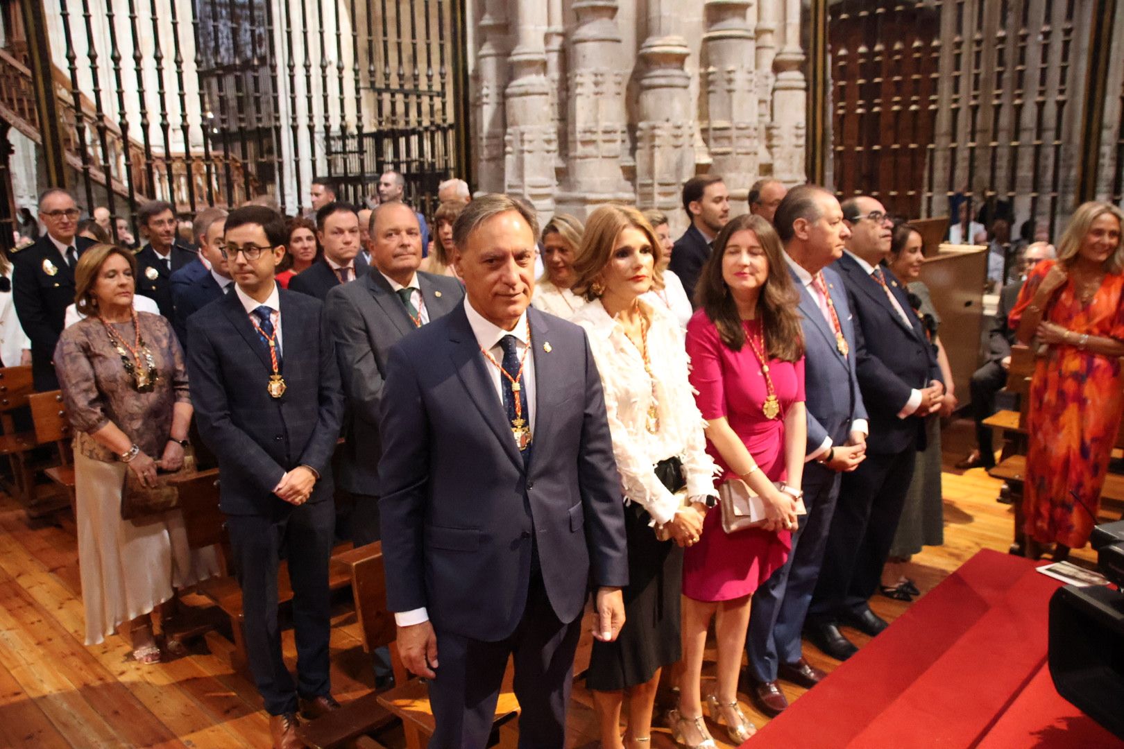 Misa en honor a Santa María de la Vega en la Catedral