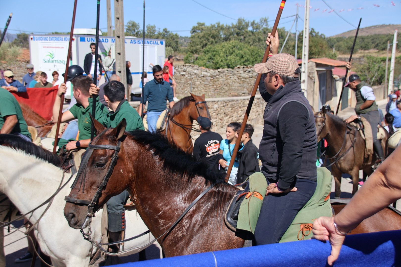 Encierro a caballo en Barruecopardo 