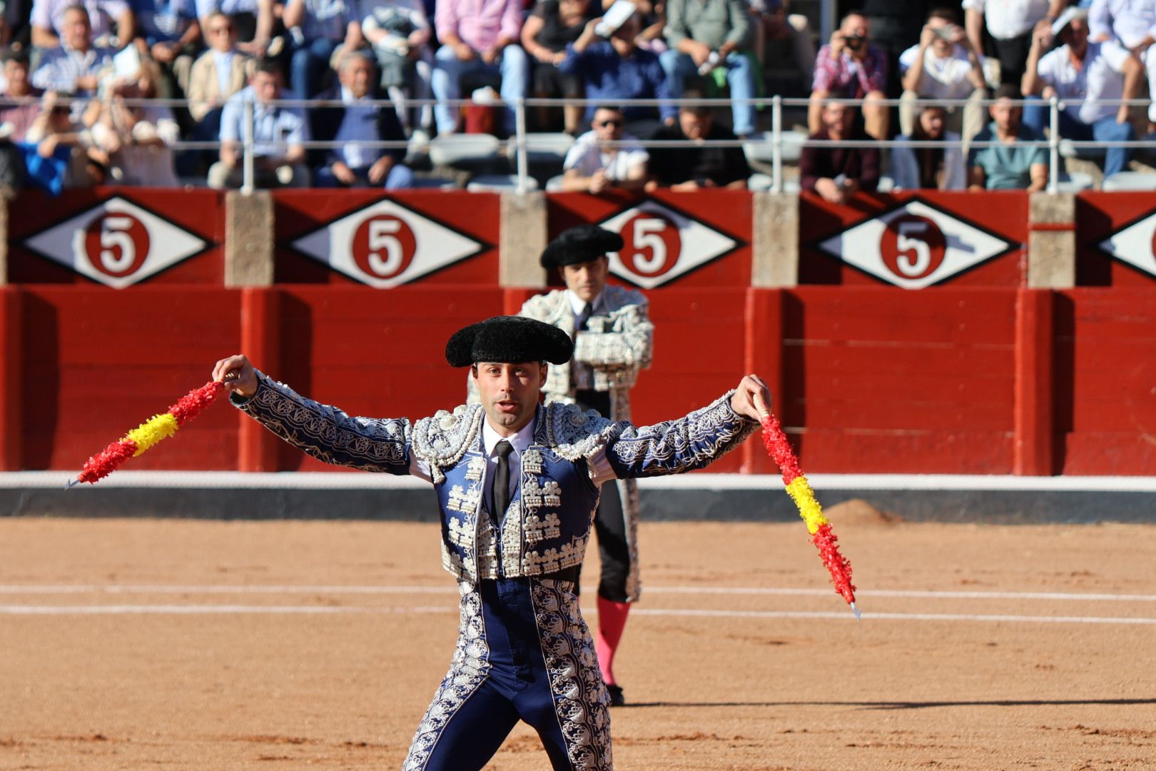 Novillada de Antonio de Palla: momentos más destacados del primer festejo de abono de la Feria Taurina Virgen de la Vega 2014. Fotos Andrea M.