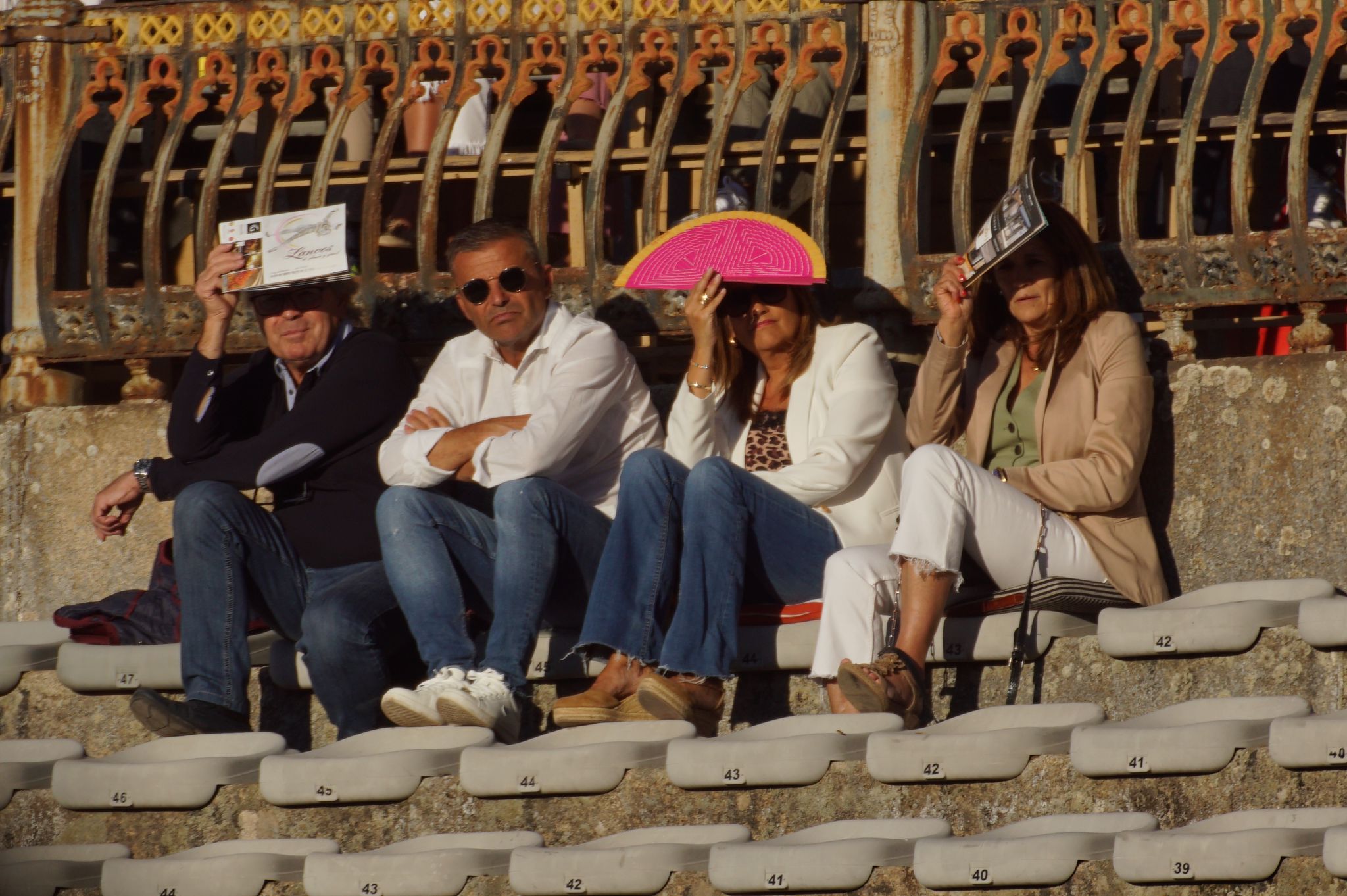 GALERÍA | Resumen fotográfico del ambiente en los tendidos de La Glorieta durante la novillada de Antonio Palla, 13 de septiembre de 2024. Fotos Juanes