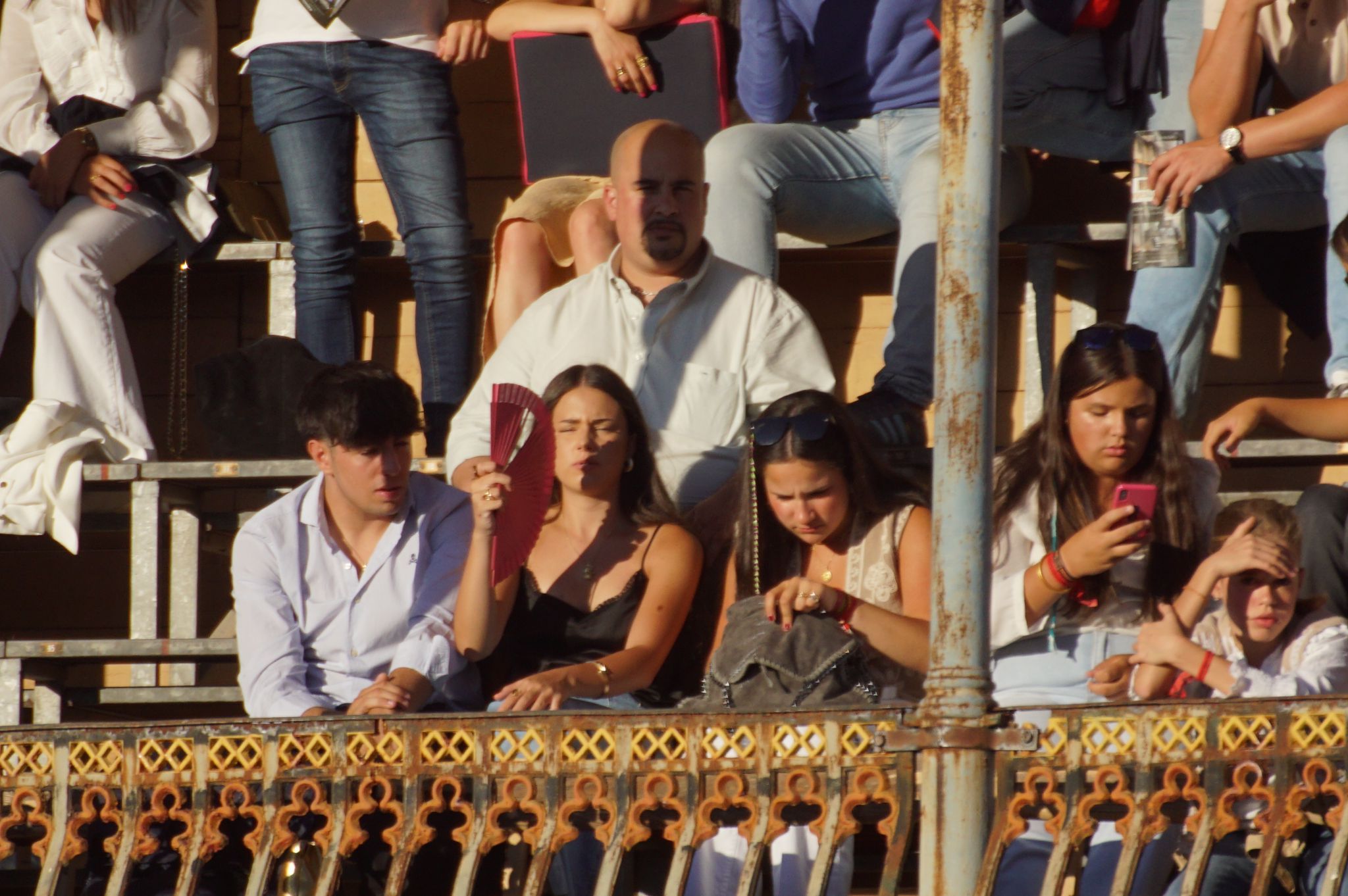 GALERÍA | Resumen fotográfico del ambiente en los tendidos de La Glorieta durante la novillada de Antonio Palla, 13 de septiembre de 2024. Fotos Juanes