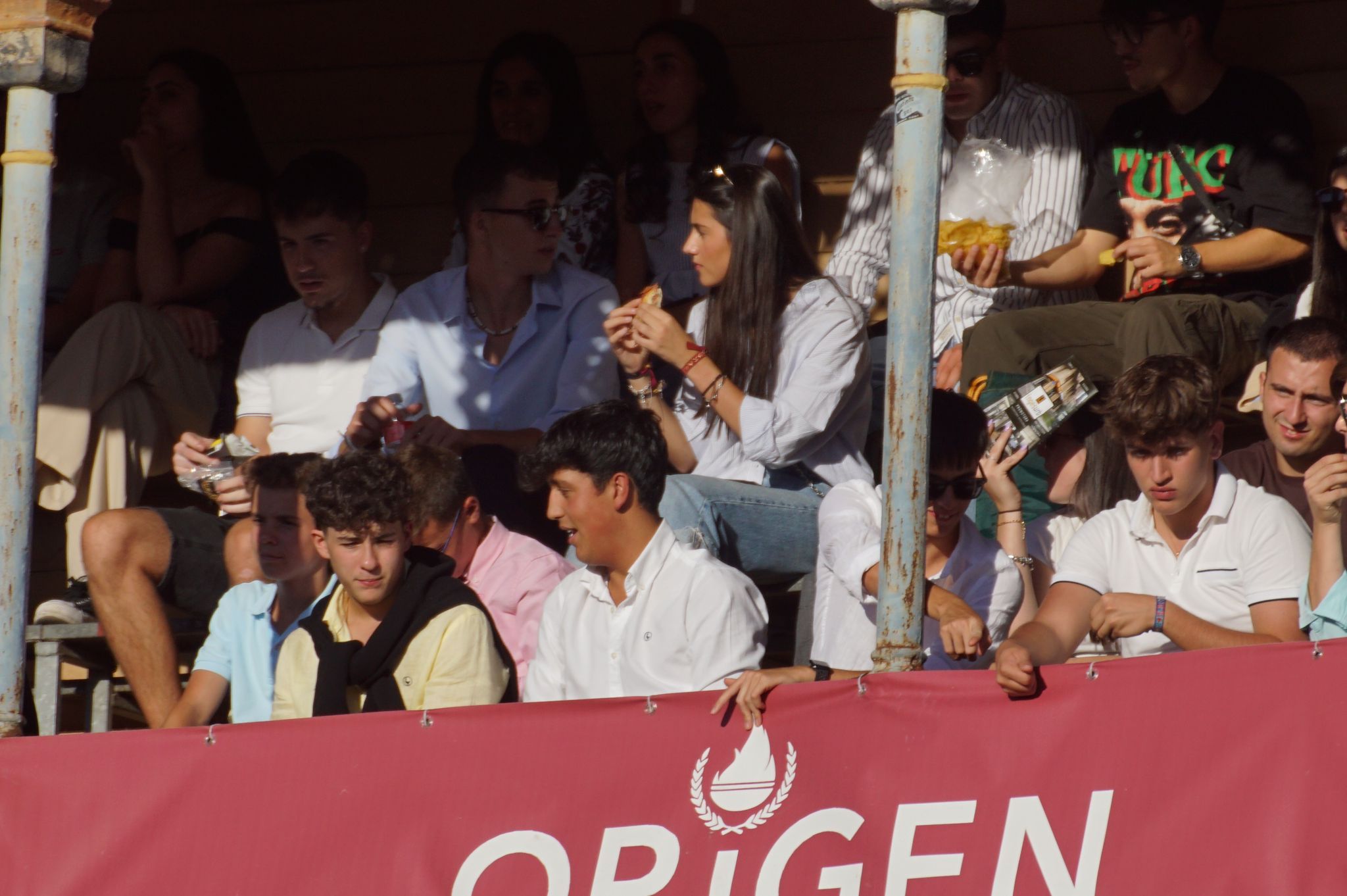 GALERÍA | Resumen fotográfico del ambiente en los tendidos de La Glorieta durante la novillada de Antonio Palla, 13 de septiembre de 2024. Fotos Juanes