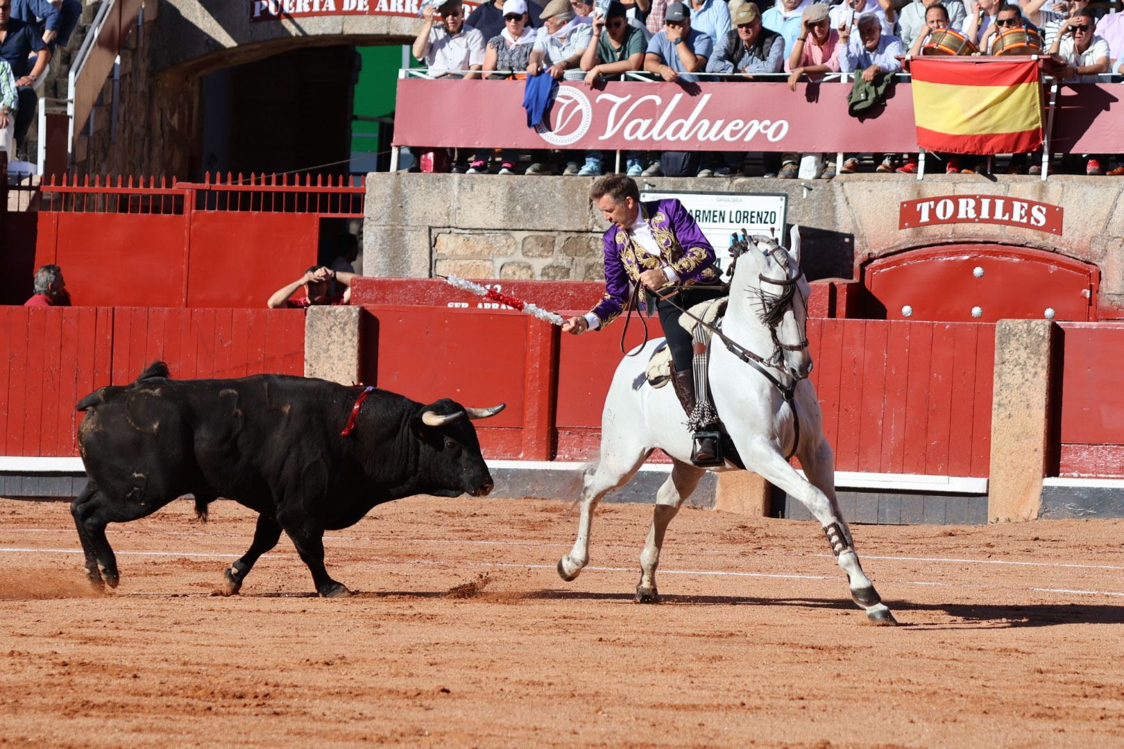 Corrida mixta del Capea: momentos más destacados del segundo festejo de abono de la Feria Taurina Virgen de la Vega 2024. Fotos Andrea M.