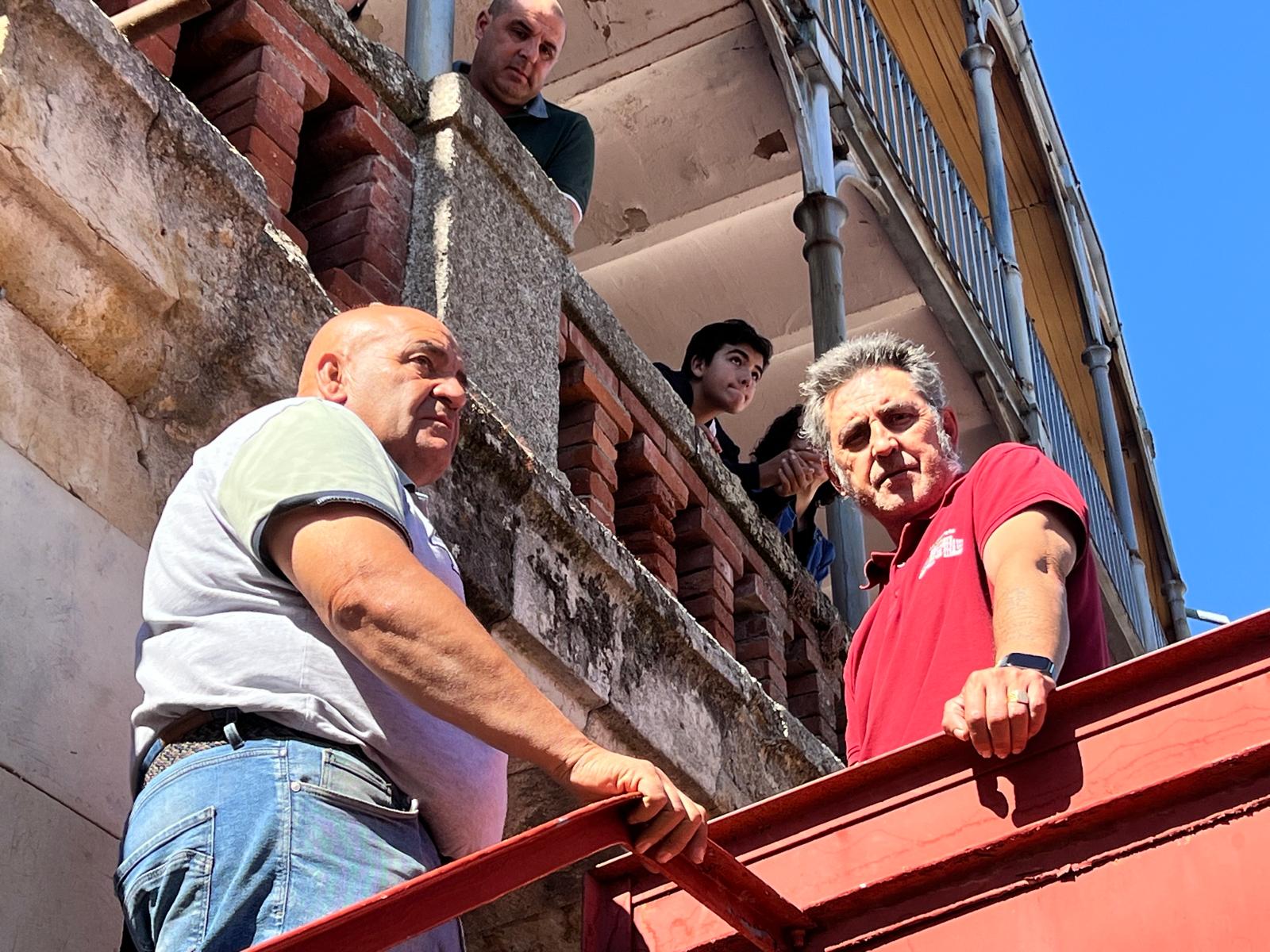 Ambiente durante el sorteo de los toros del Vellosino en La Glorieta,  domingo, 15 de septiembre de 2024. Fotos S24H (5)