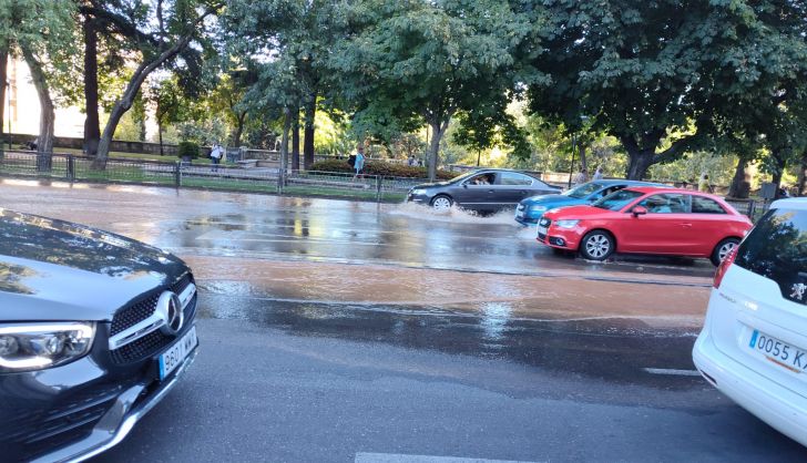 Reventón en el Paseo de San Vicente 