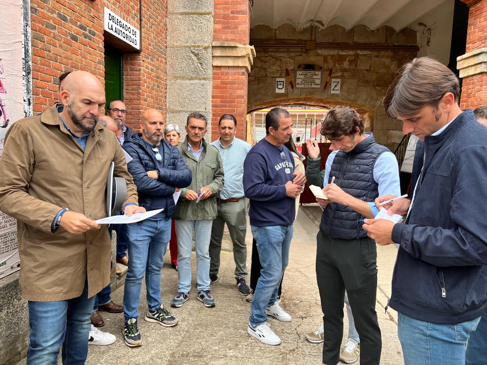 Ambiente durante el sorteo de los toros de Garcigrande en La Glorieta, viernes, 20 de septiembre de 2024. Fotos S24H