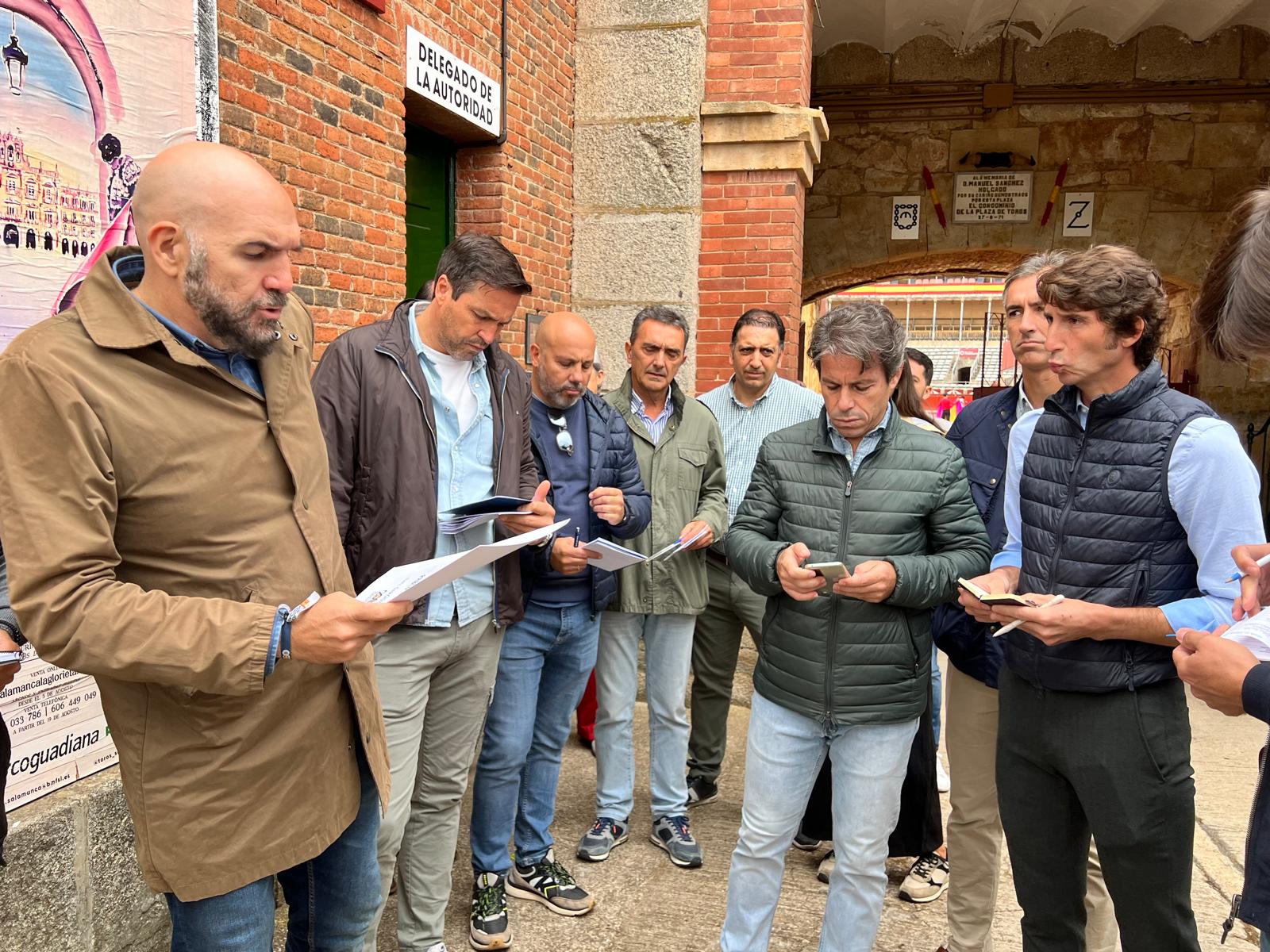 Ambiente durante el sorteo de los toros de Garcigrande en La Glorieta, viernes, 20 de septiembre de 2024. Fotos S24H