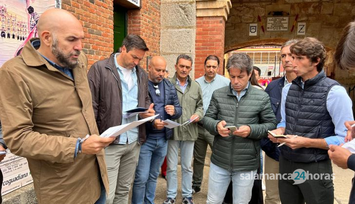 Ambiente durante el sorteo de los toros de Garcigrande en La Glorieta, viernes, 20 de septiembre de 2024. Fotos S24H