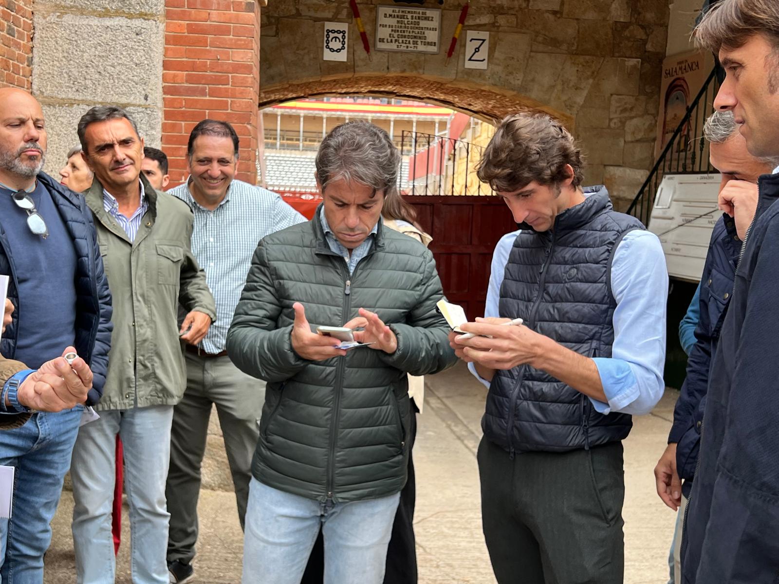 Ambiente durante el sorteo de los toros de Garcigrande en La Glorieta, viernes, 20 de septiembre de 2024. Fotos S24H