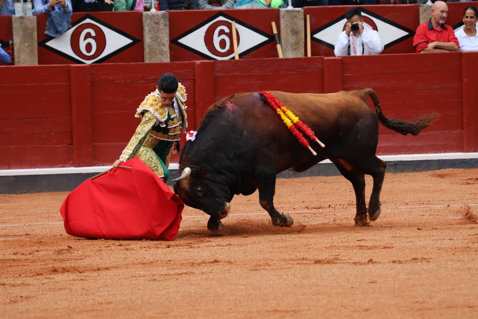 Corrida de Garcigrande: momentos más destacados del cuarto festejo de abono de la Feria Taurina Virgen de la Vega 2024. Fotos Andrea M.