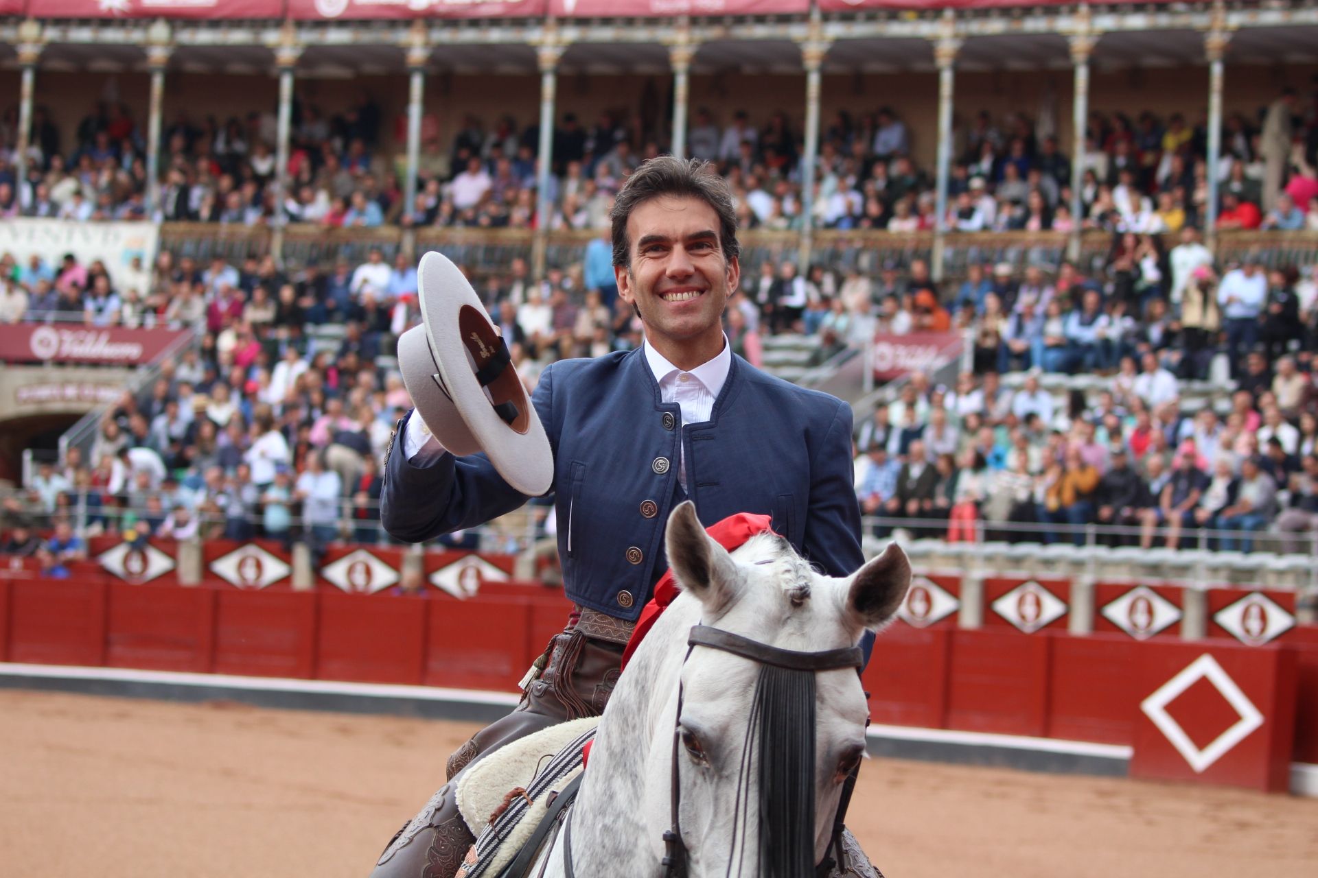 Corrida de rejones de Sánchez y Sánchez: momentos más destacados del quinto festejo de abono de la Feria Taurina Virgen de la Vega 2024. Fotos Carlos H.G