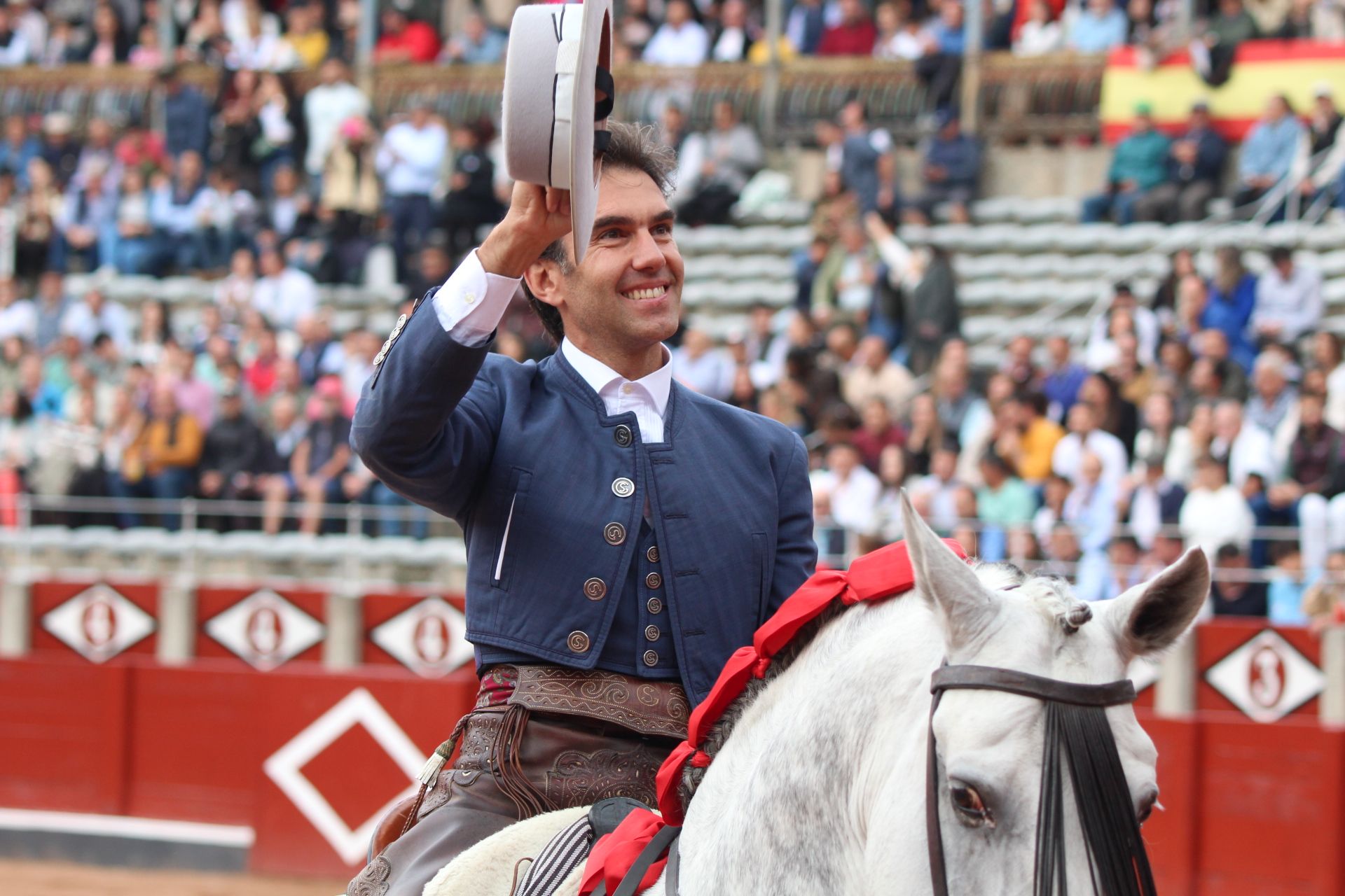 Corrida de rejones de Sánchez y Sánchez: momentos más destacados del quinto festejo de abono de la Feria Taurina Virgen de la Vega 2024. Fotos Carlos H.G