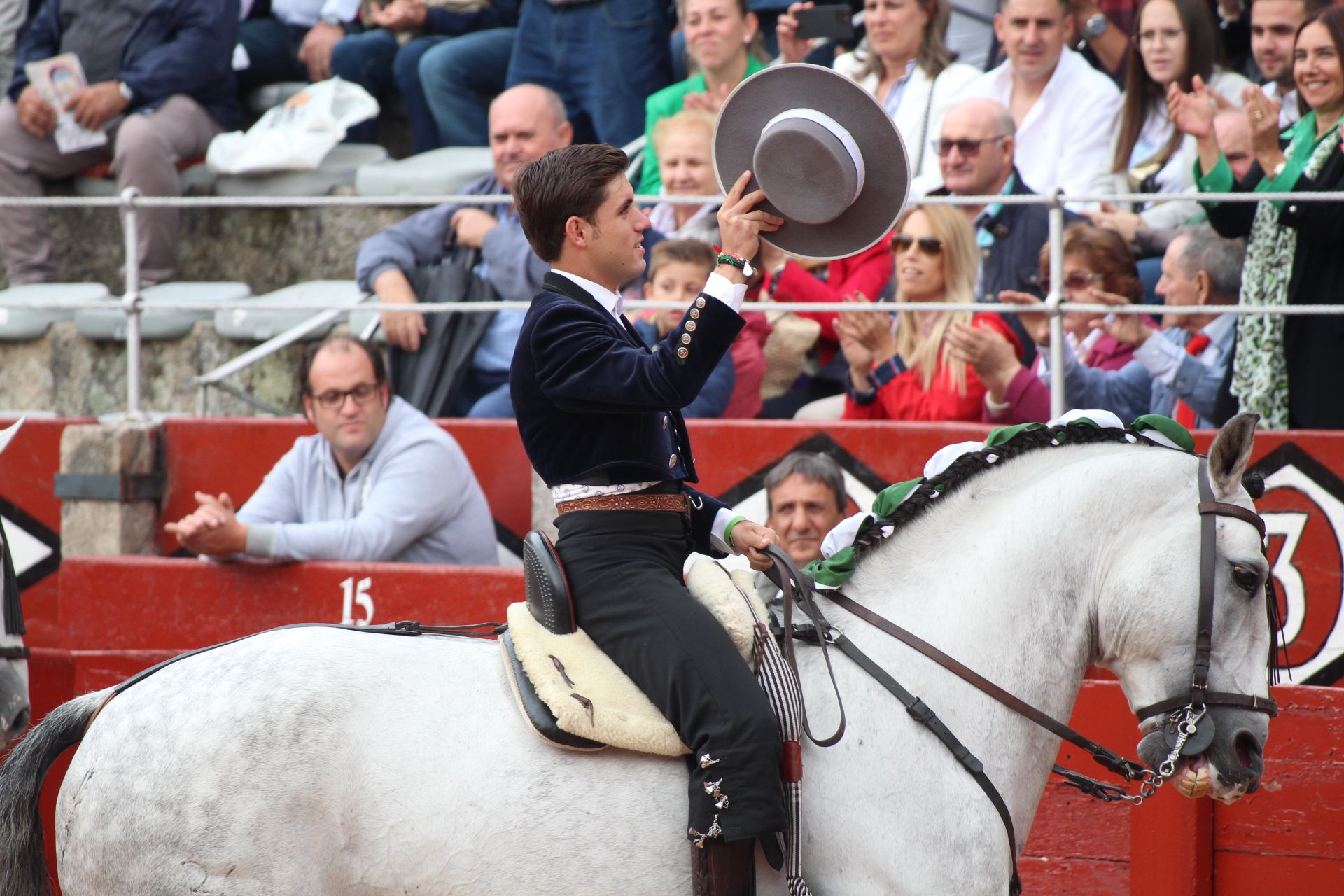 Corrida de rejones de Sánchez y Sánchez: momentos más destacados del quinto festejo de abono de la Feria Taurina Virgen de la Vega 2024. Fotos Carlos H.G