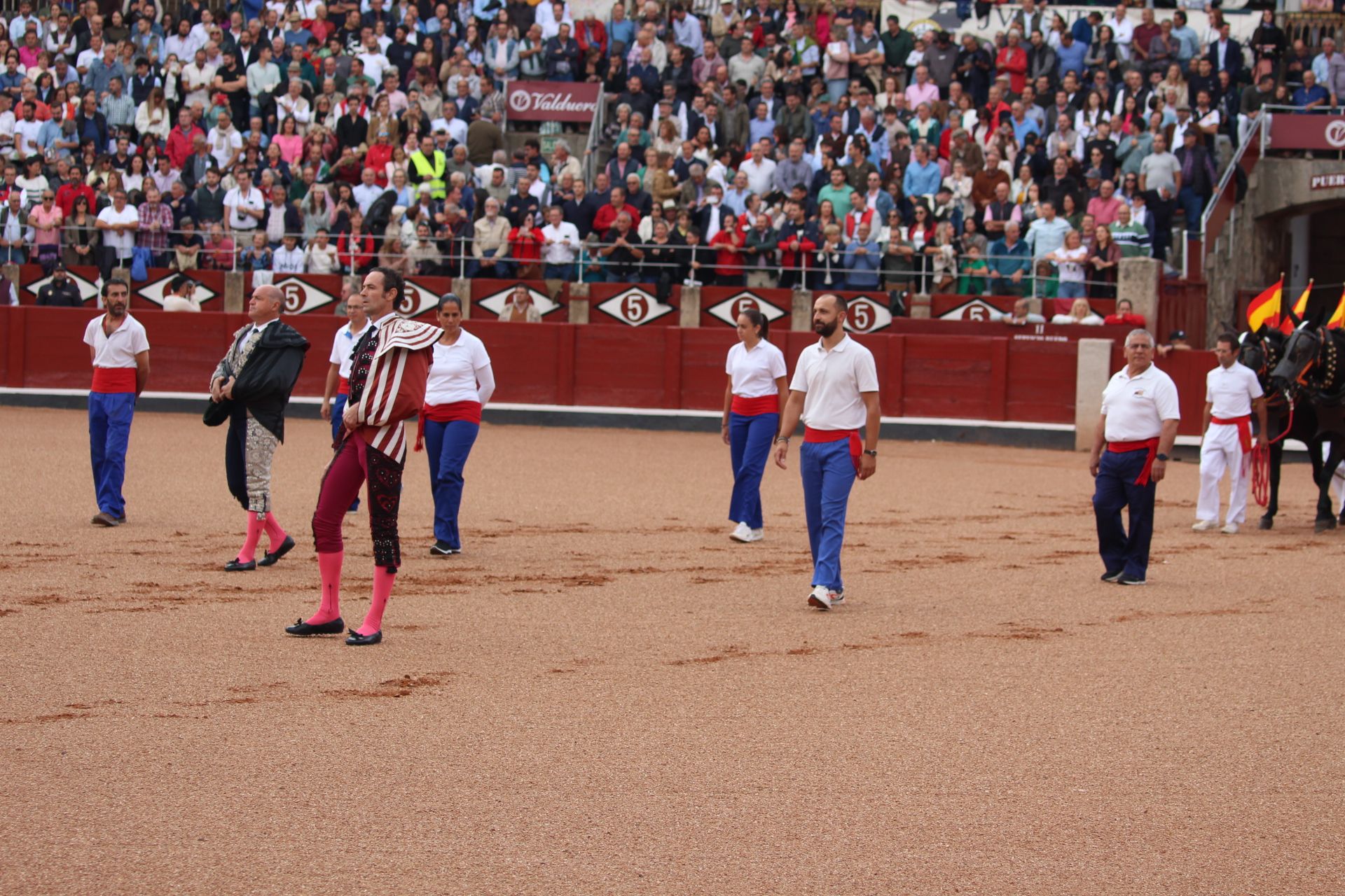 Corrida de rejones de Sánchez y Sánchez: momentos más destacados del quinto festejo de abono de la Feria Taurina Virgen de la Vega 2024. Fotos Carlos H.G